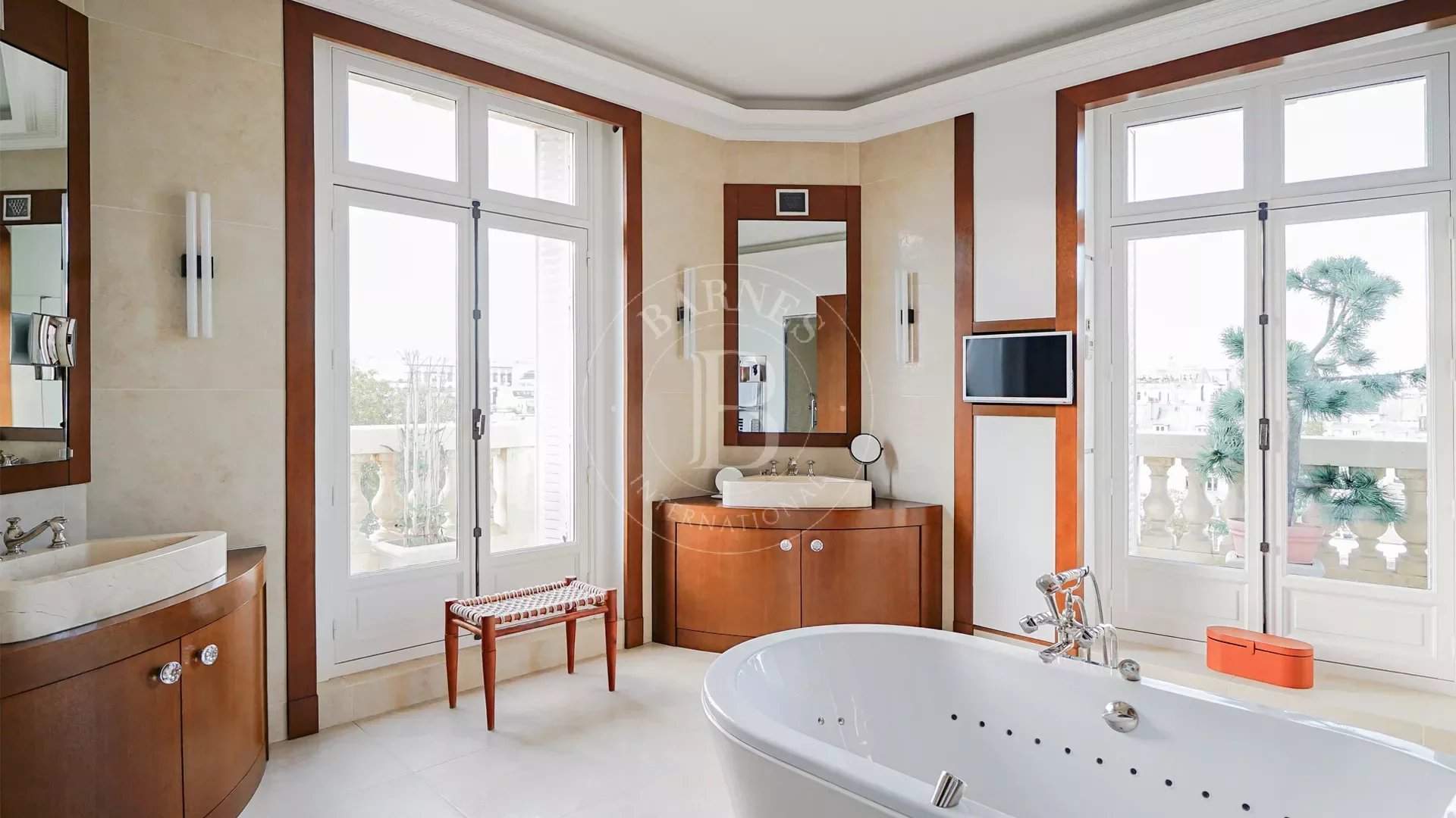Neuilly-sur-Seine  - Appartement 7 Pièces 4 Chambres - picture 17