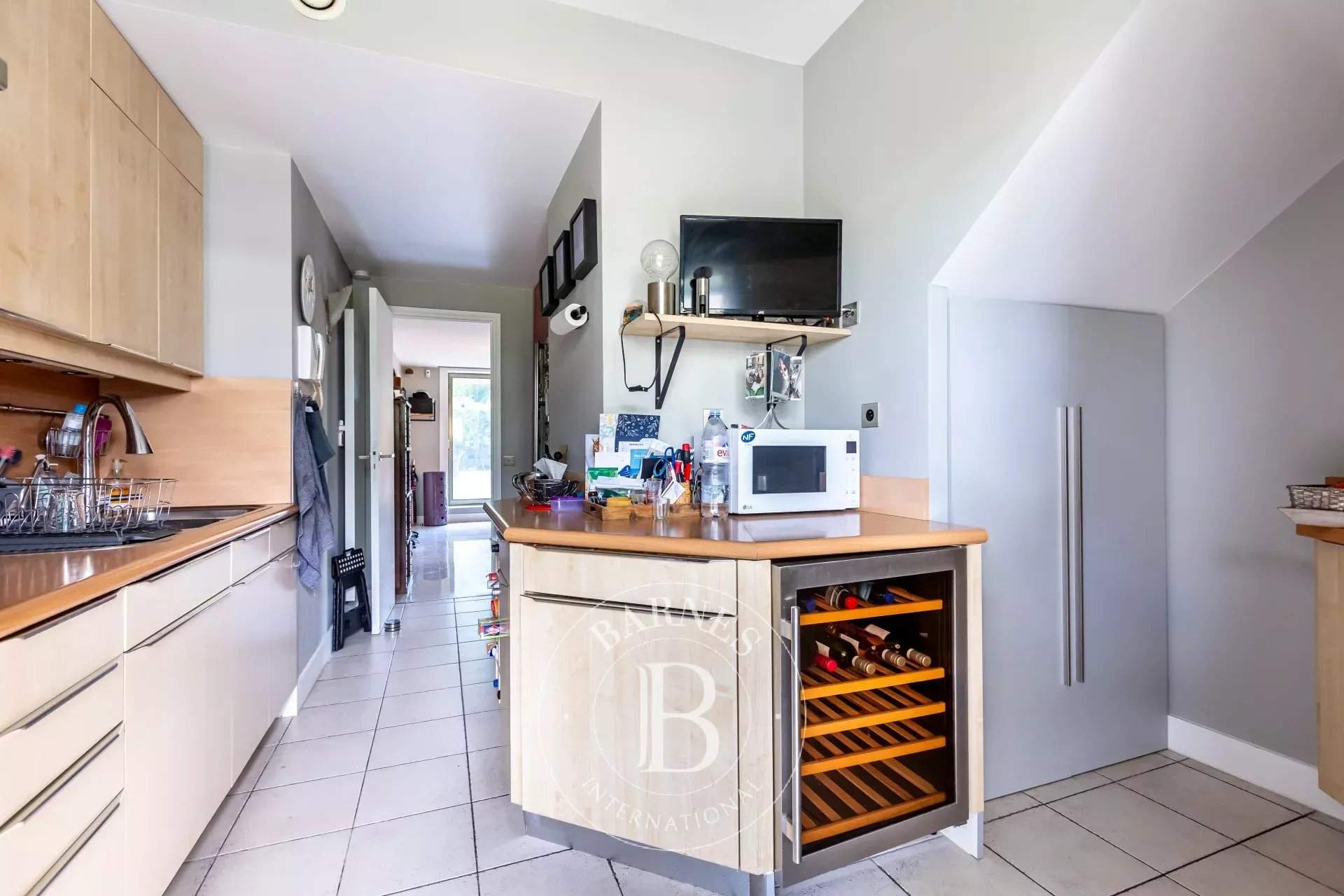 Neuilly-sur-Seine  - Appartement 5 Pi&egrave;ces 2 Chambres - picture 12