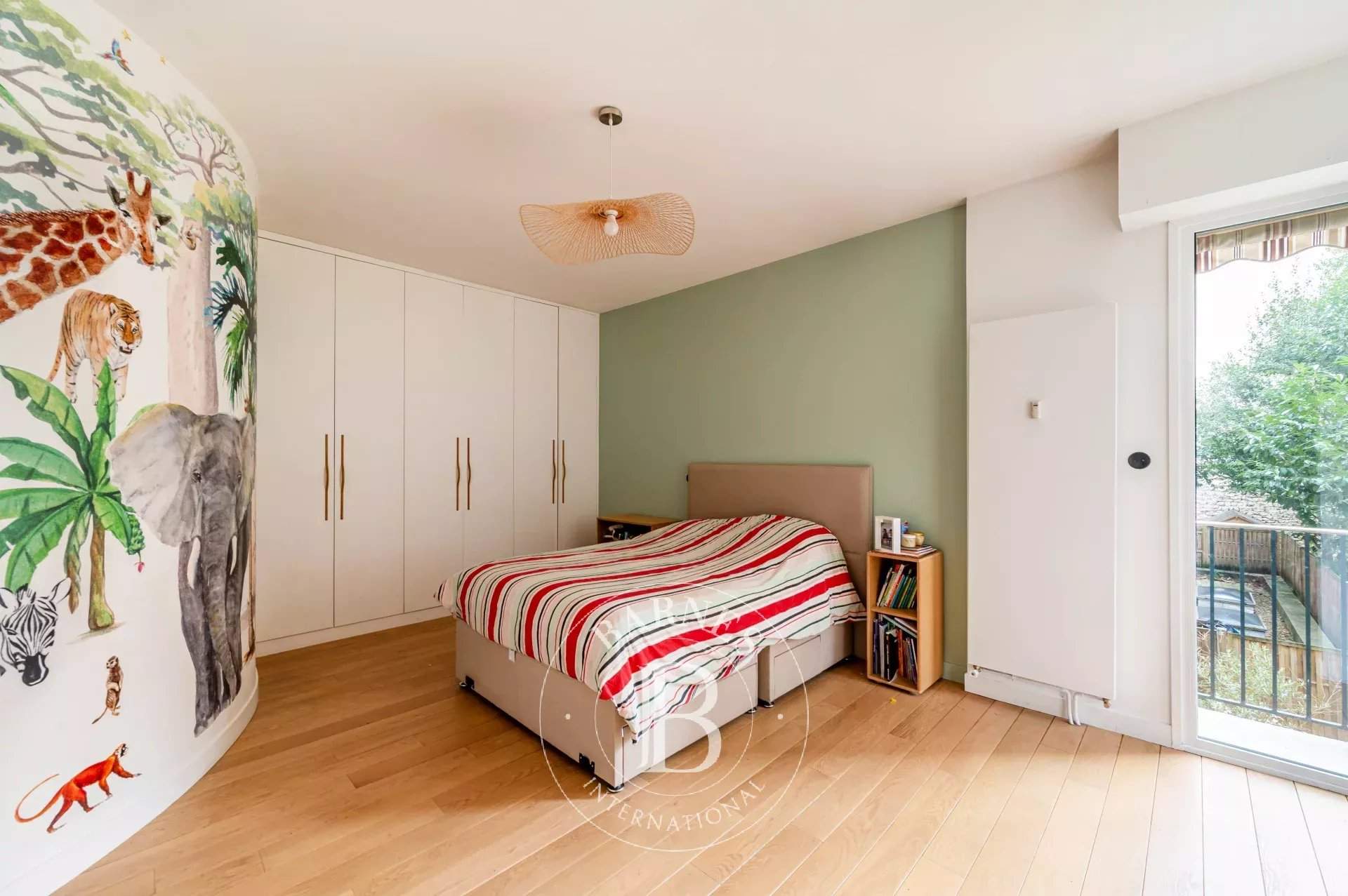 Neuilly-sur-Seine  - Apartment 3 Bedrooms - picture 16