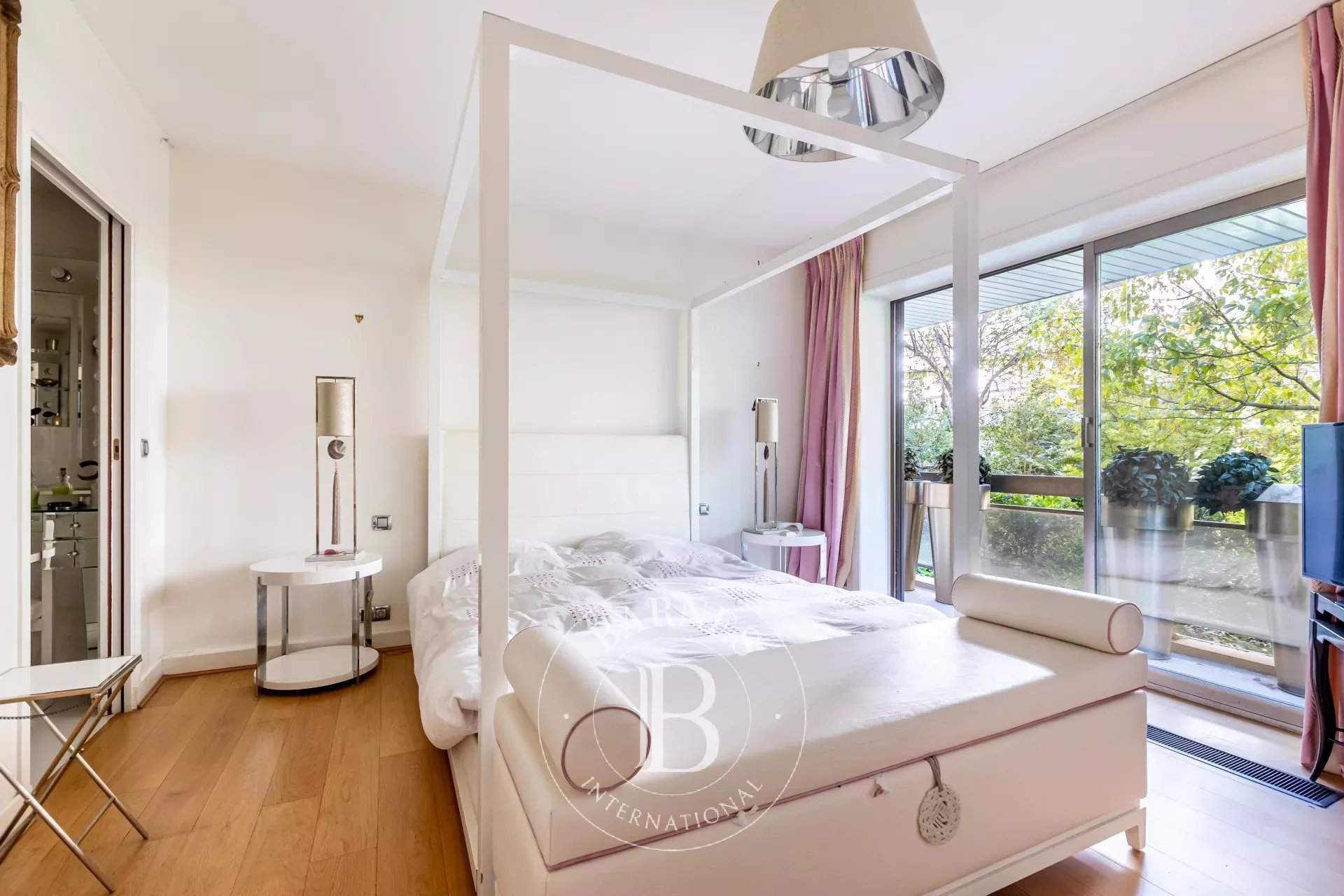 Neuilly-sur-Seine  - Apartment 3 Bedrooms - picture 15