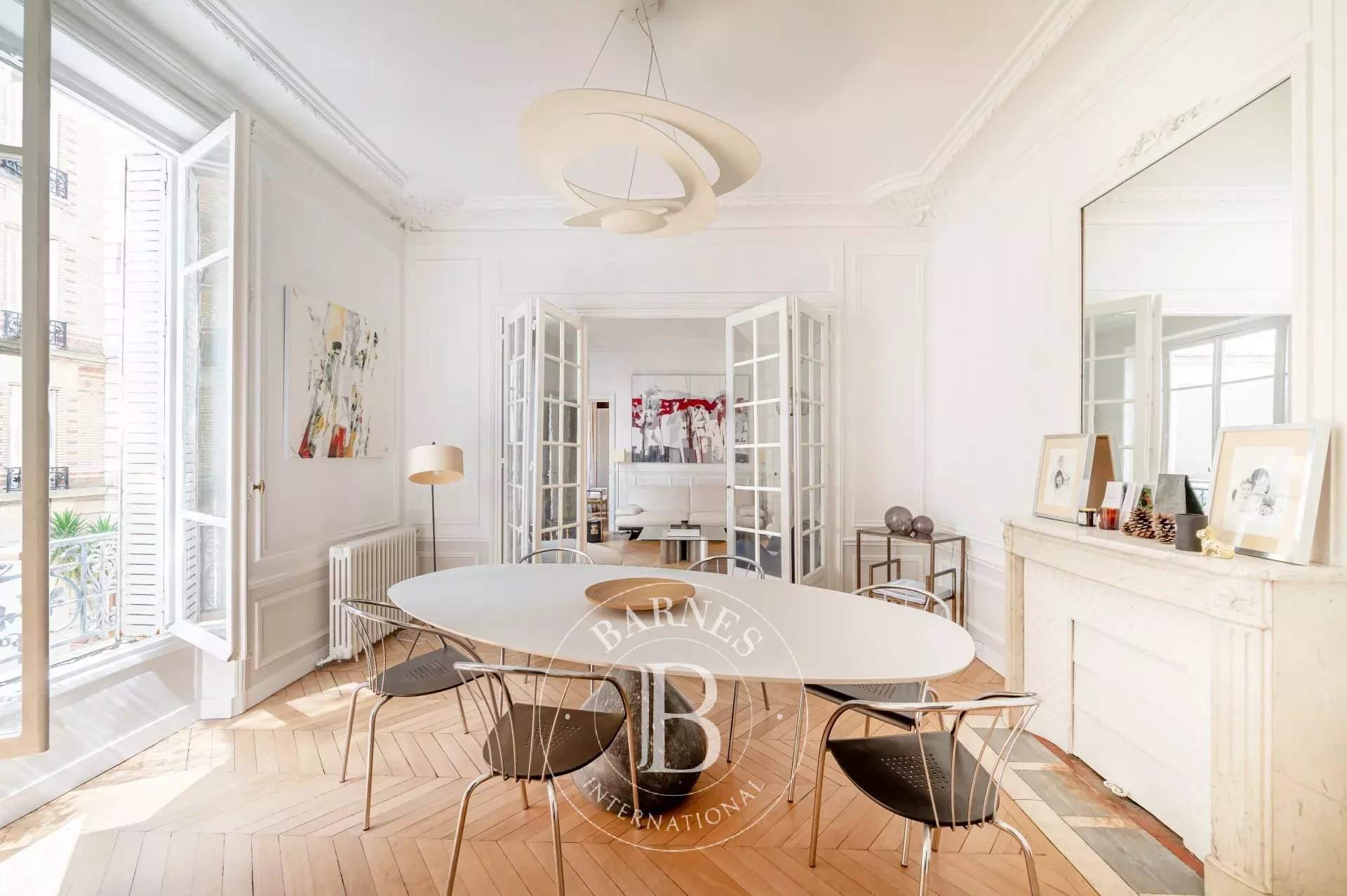 Neuilly-sur-Seine  - Appartement 5 Pièces 3 Chambres - picture 16