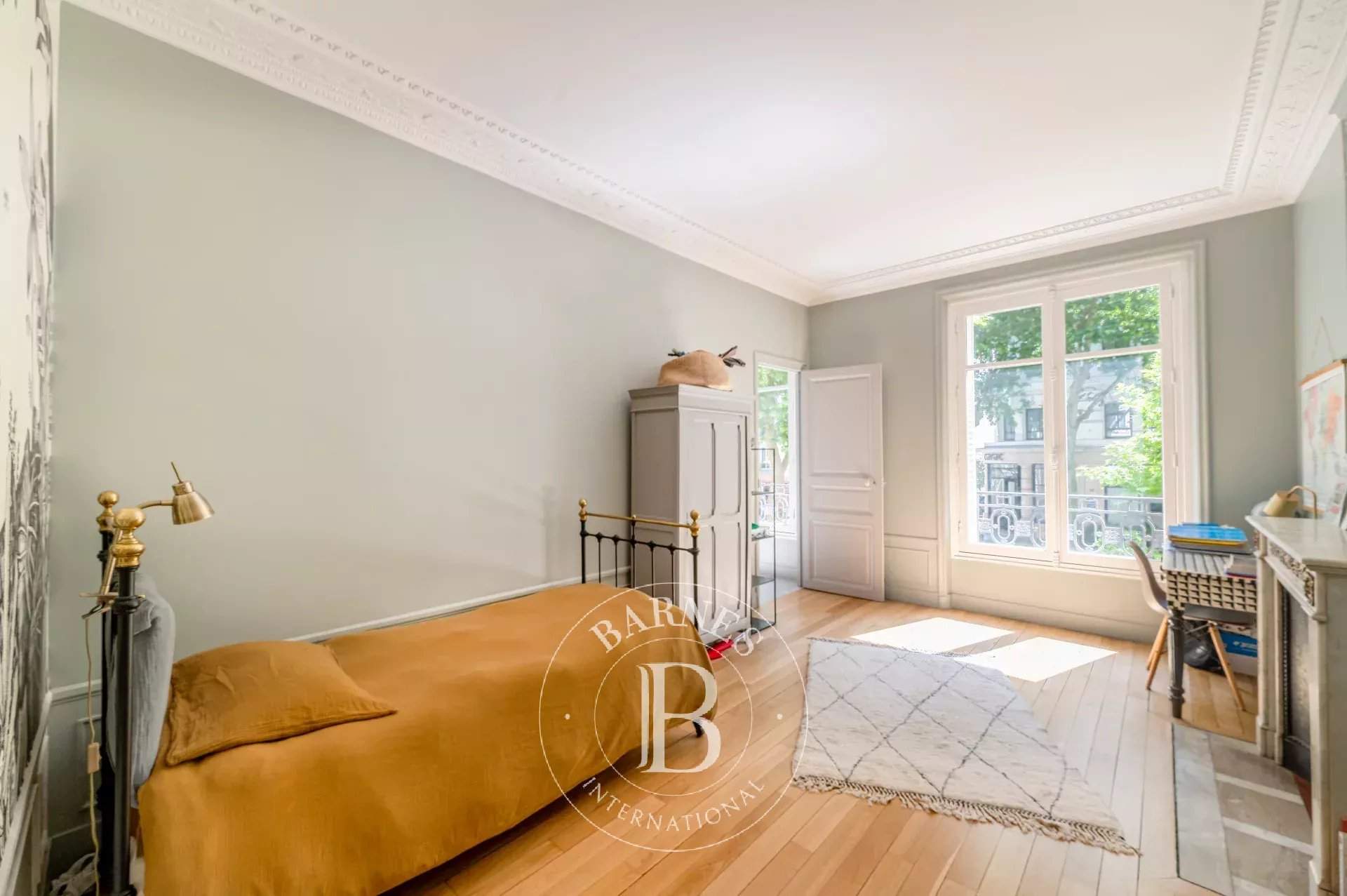 Neuilly-sur-Seine  - Appartement 5 Pièces 3 Chambres - picture 11