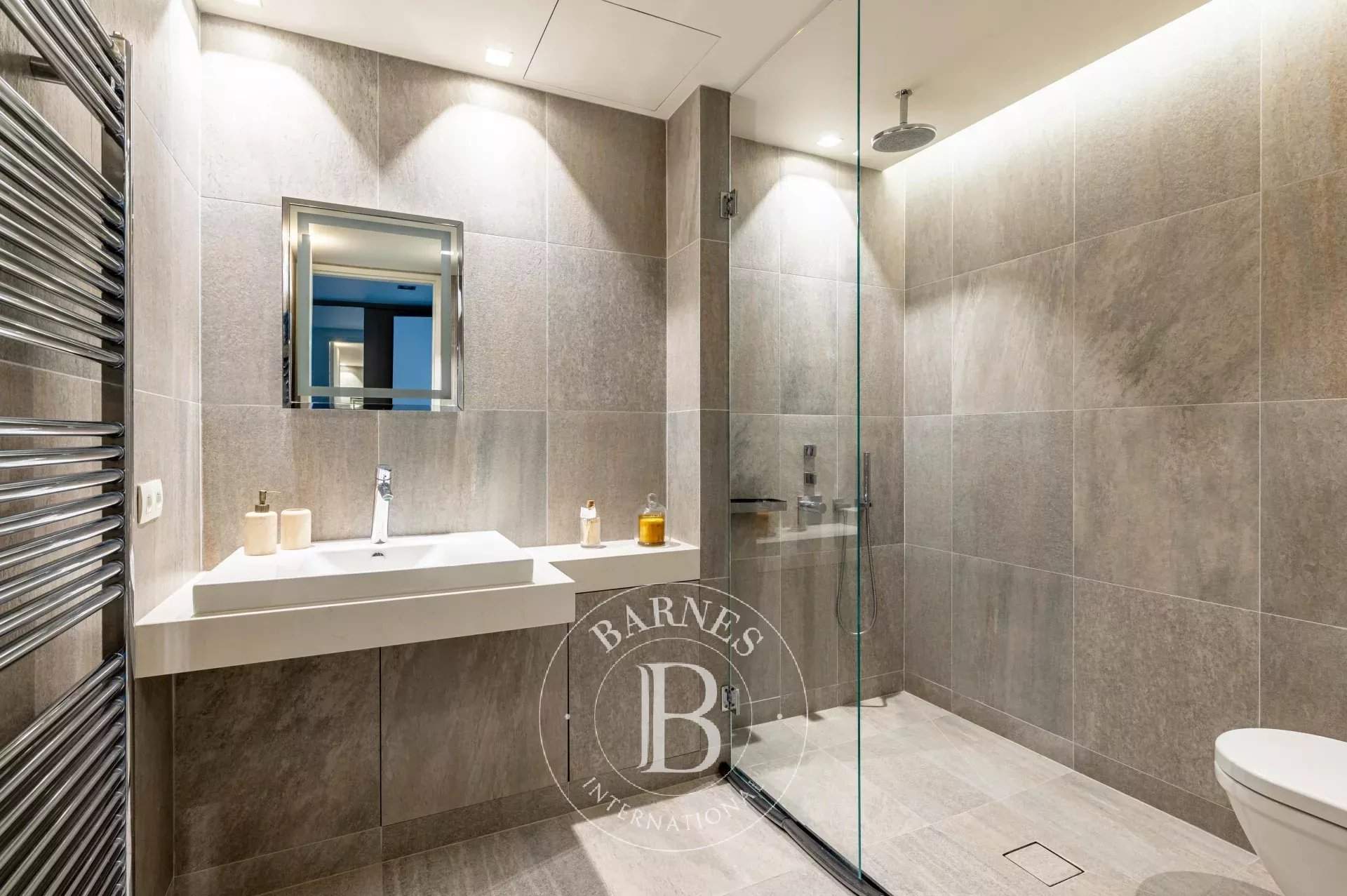 Neuilly-sur-Seine  - Mansion 5 Bedrooms - picture 11