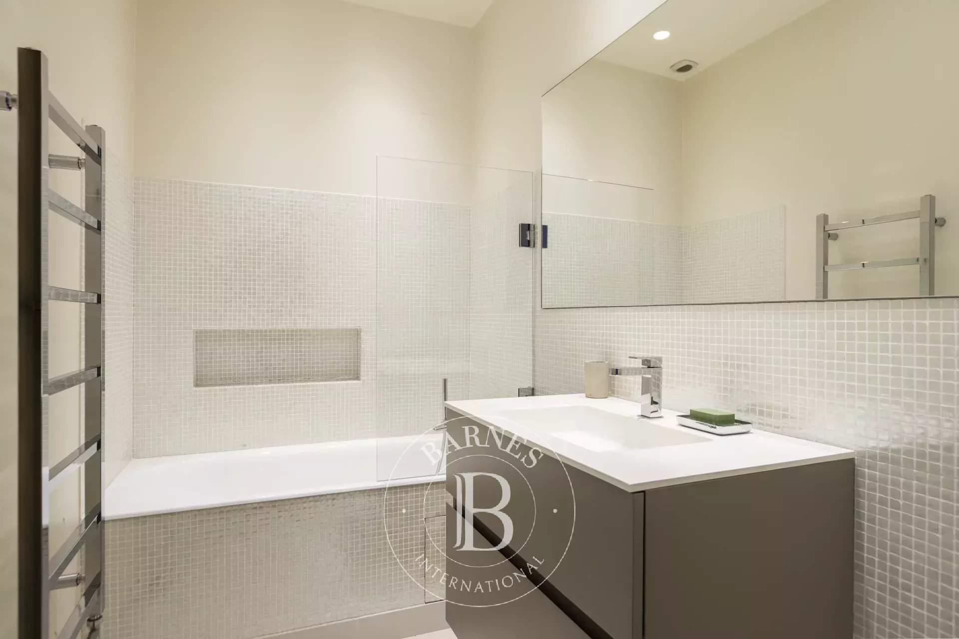 Neuilly-sur-Seine  - Apartment 4 Bedrooms - picture 20