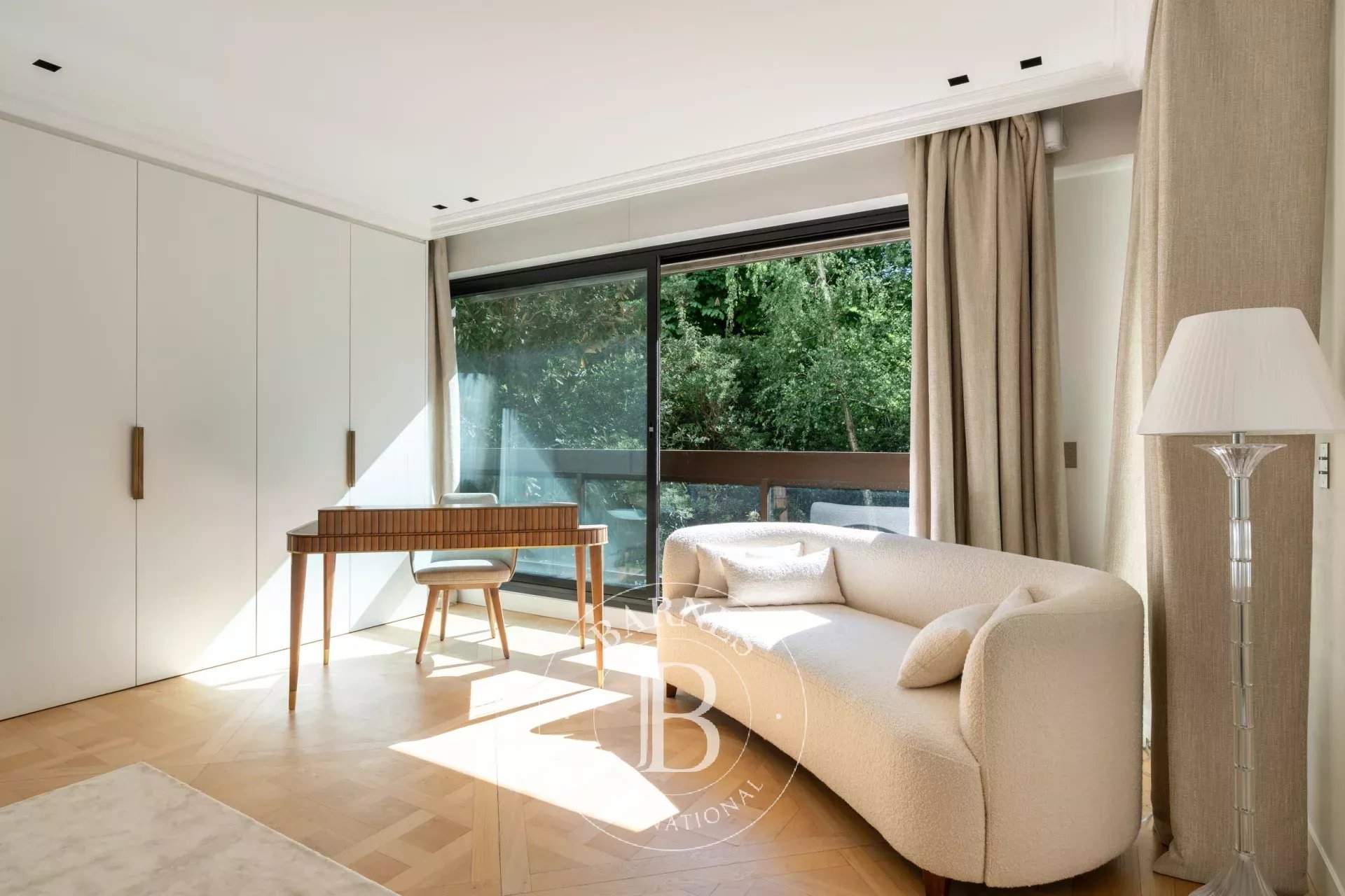 Neuilly-sur-Seine  - Piso 6 Cuartos 4 Habitaciones - picture 12