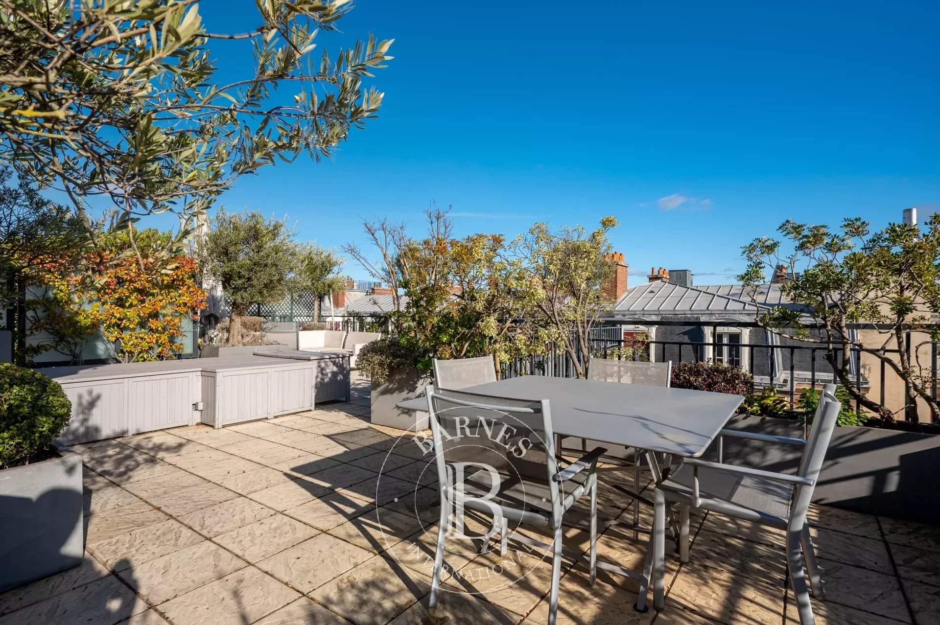 Neuilly-sur-Seine  - Apartment 3 Bedrooms - picture 5