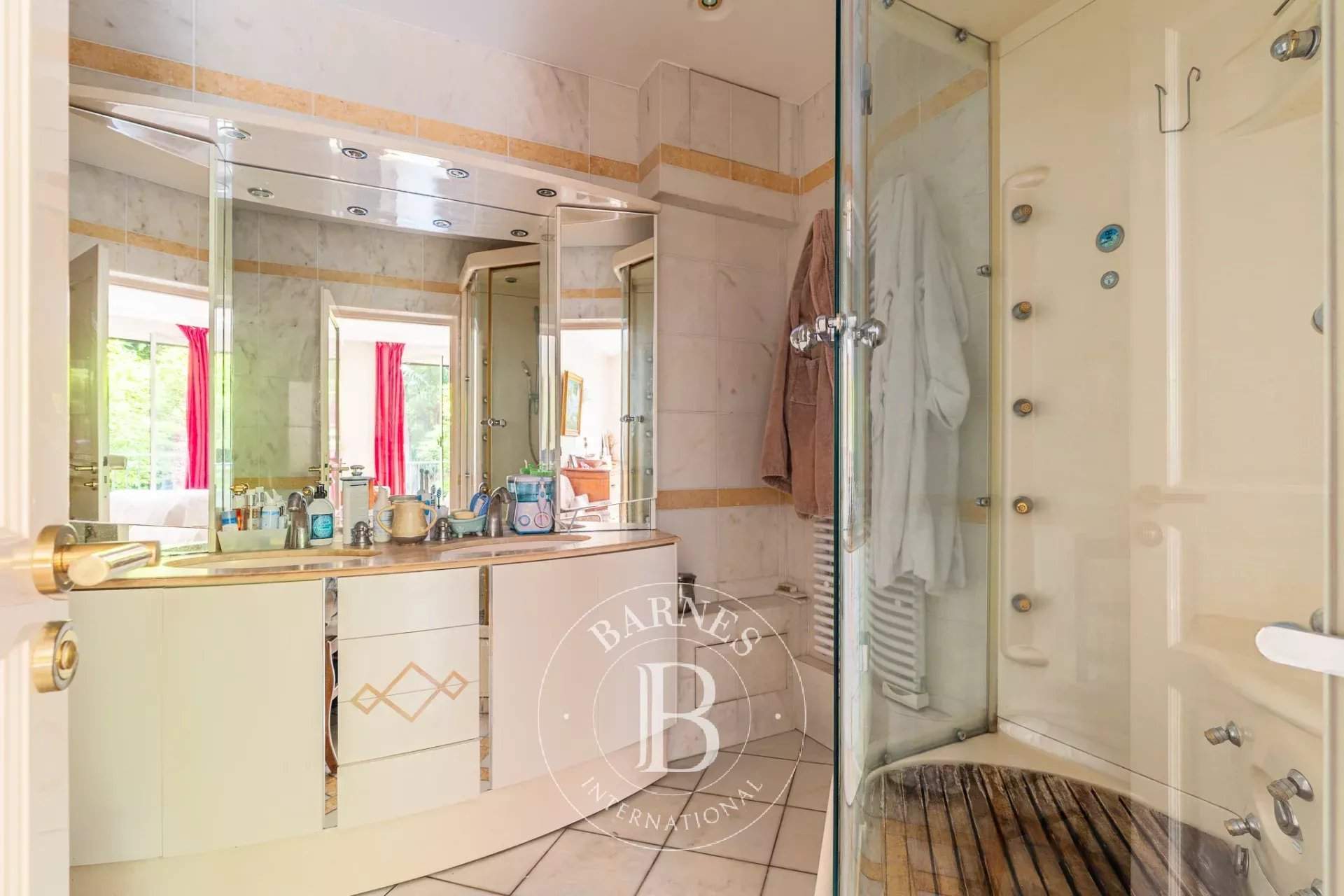 Neuilly-sur-Seine  - Apartment 5 Bedrooms - picture 14