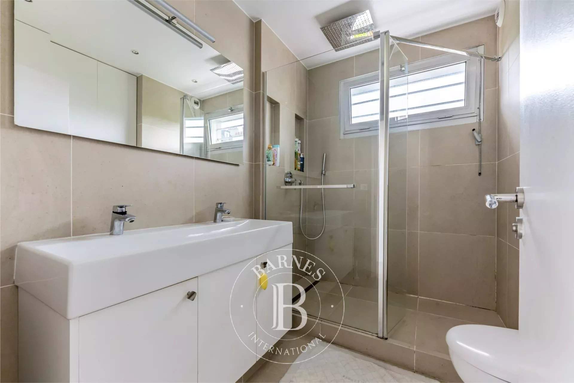 Neuilly-sur-Seine  - Apartment 3 Bedrooms - picture 11