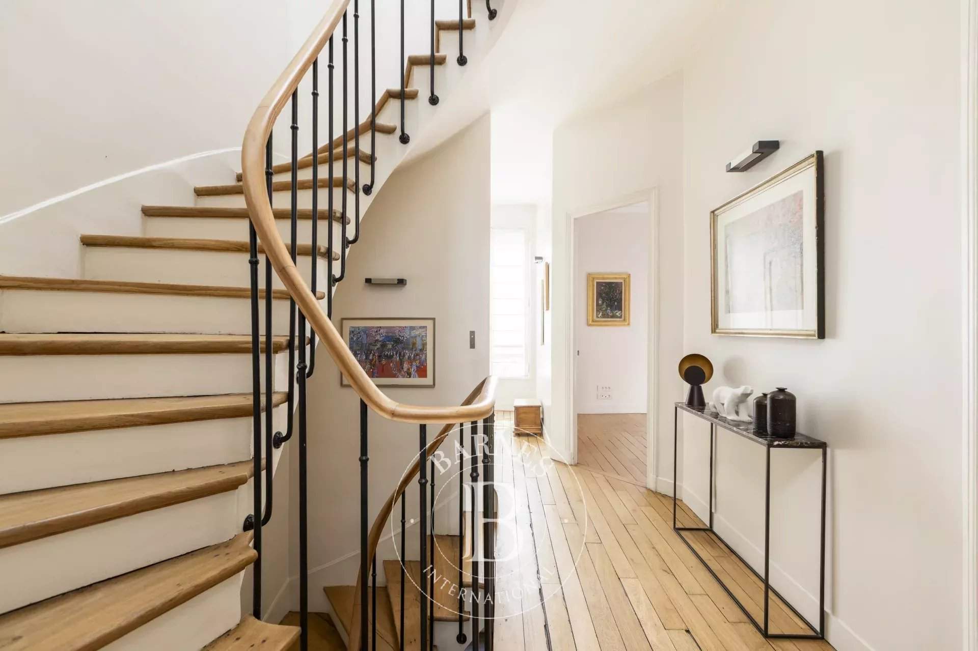 Neuilly-sur-Seine  - Maison 8 Pièces 5 Chambres - picture 11