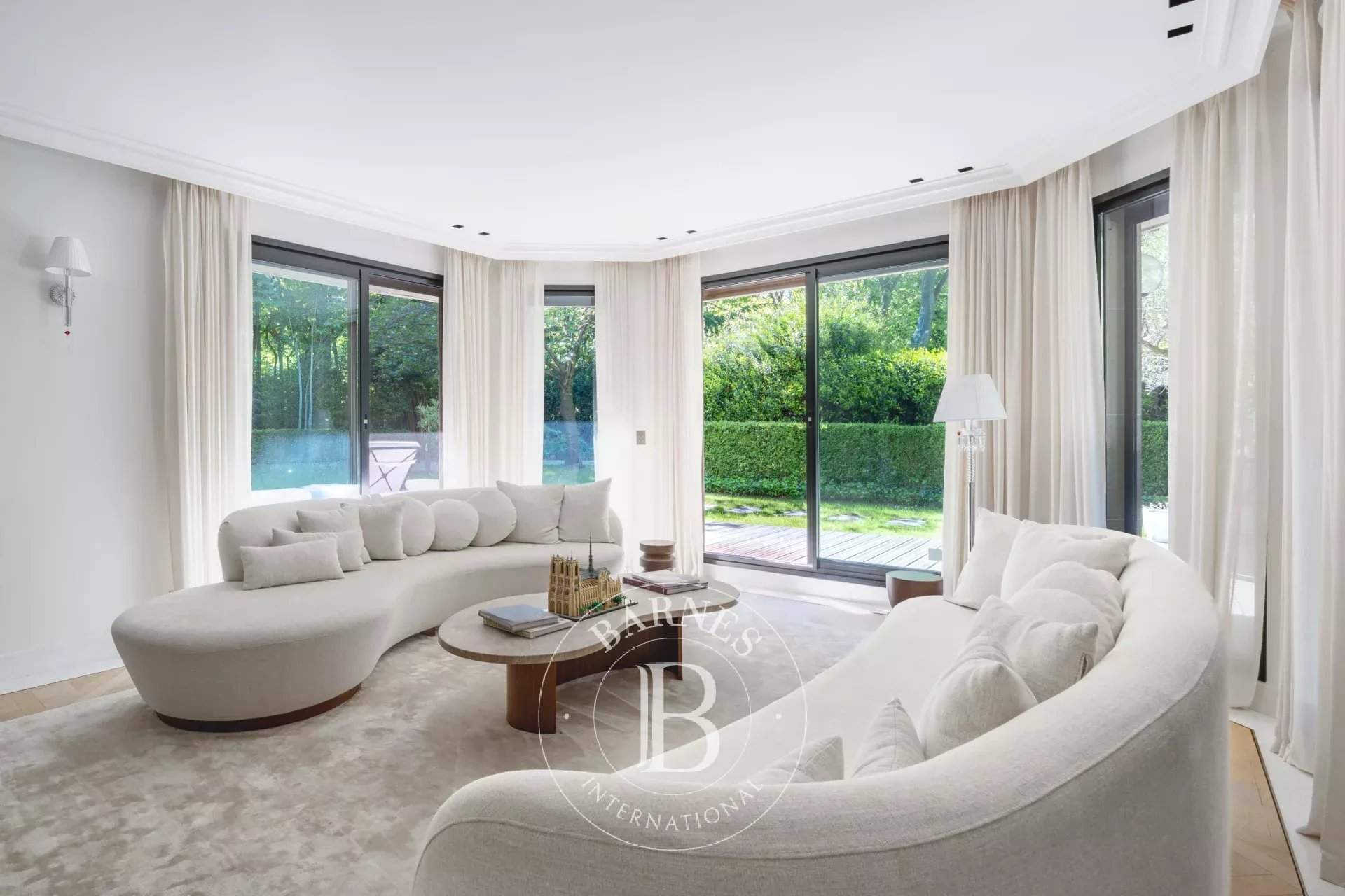 Neuilly-sur-Seine  - Piso 6 Cuartos 4 Habitaciones - picture 5