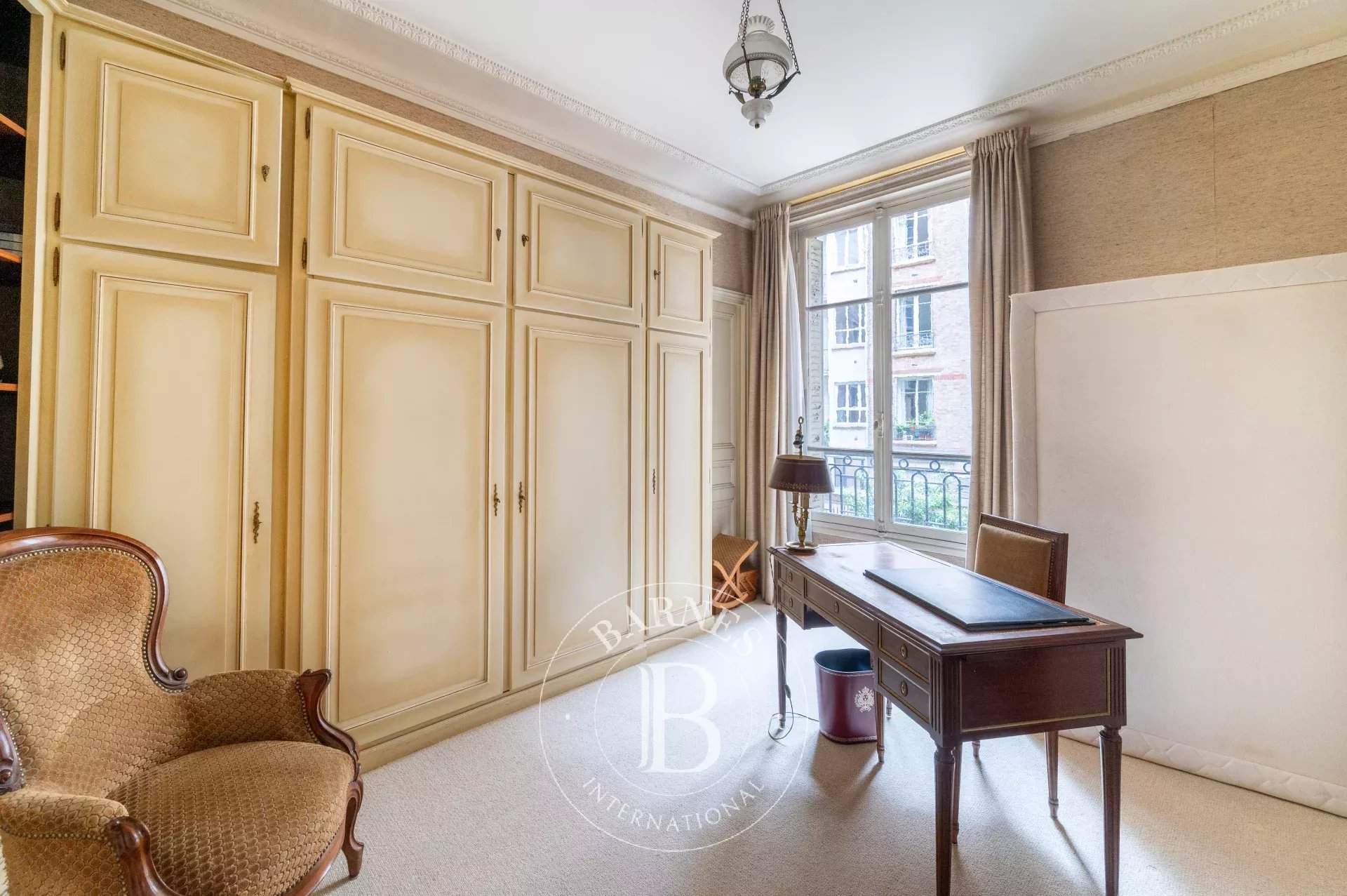 Neuilly-sur-Seine  - Appartement 4 Pièces 2 Chambres - picture 10