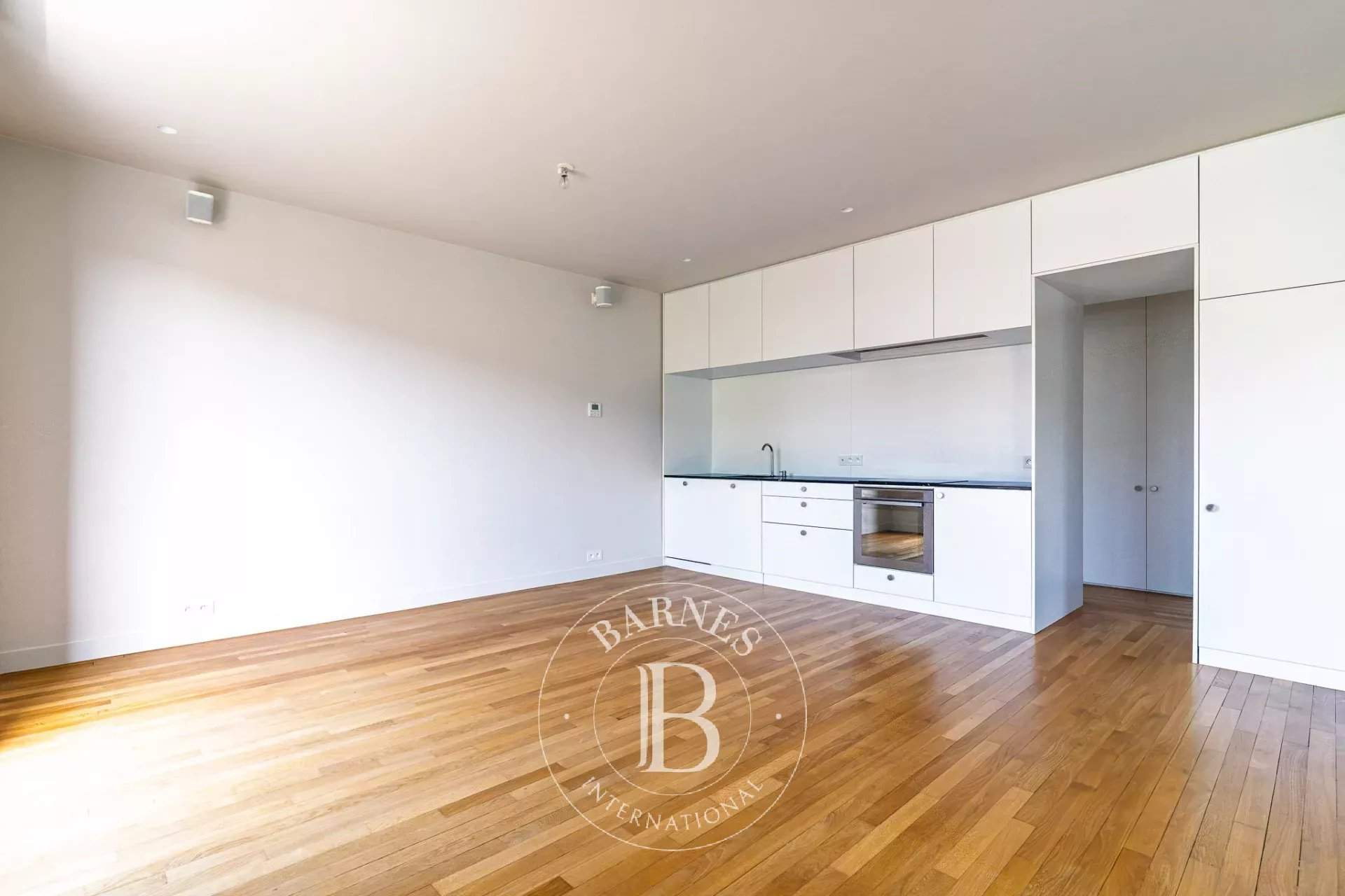 Neuilly-sur-Seine  - Appartement 3 Pi&egrave;ces 2 Chambres - picture 8