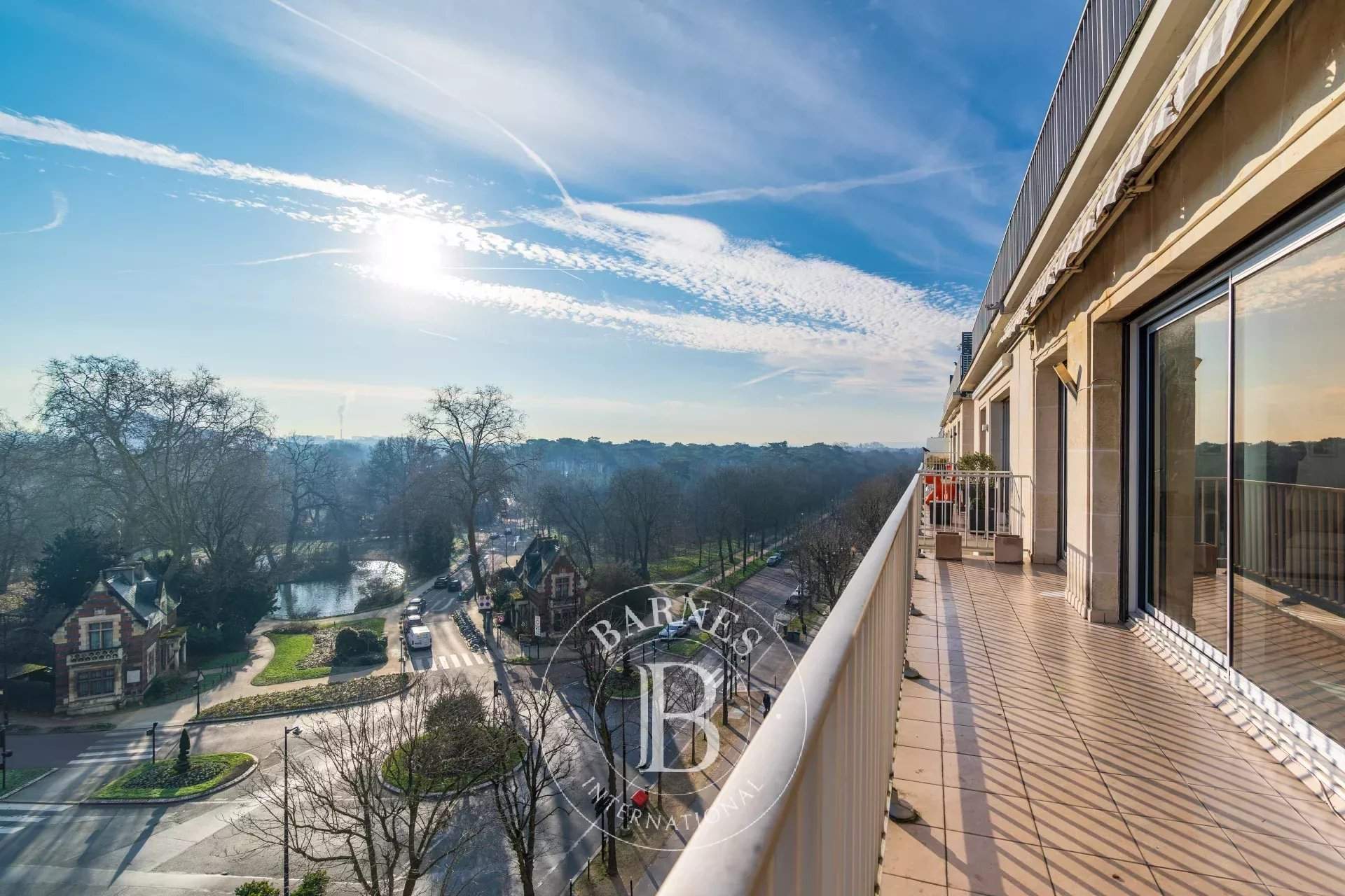 Neuilly-sur-Seine  - Apartment 3 Bedrooms - picture 4