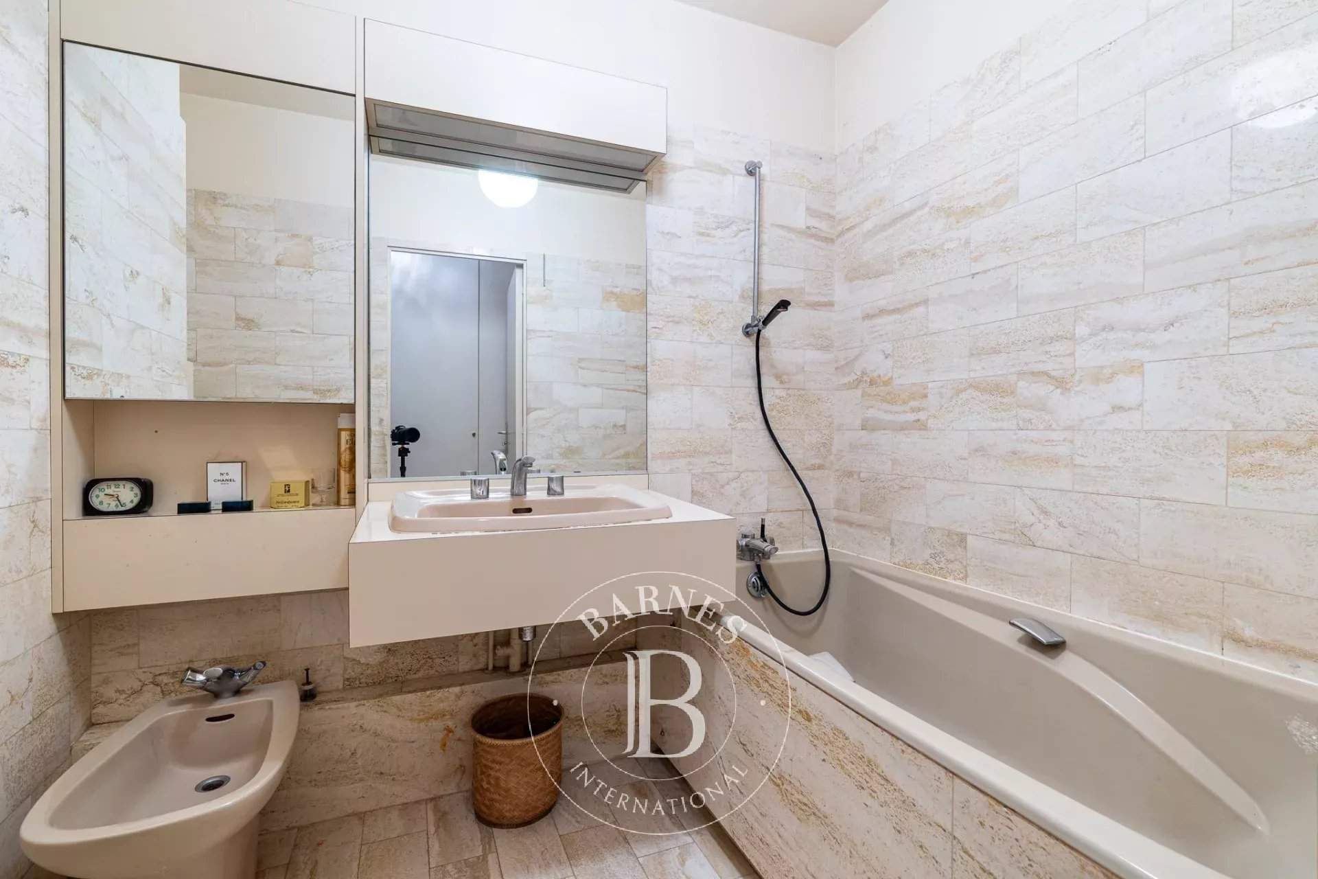 Neuilly-sur-Seine  - Apartment 3 Bedrooms - picture 16