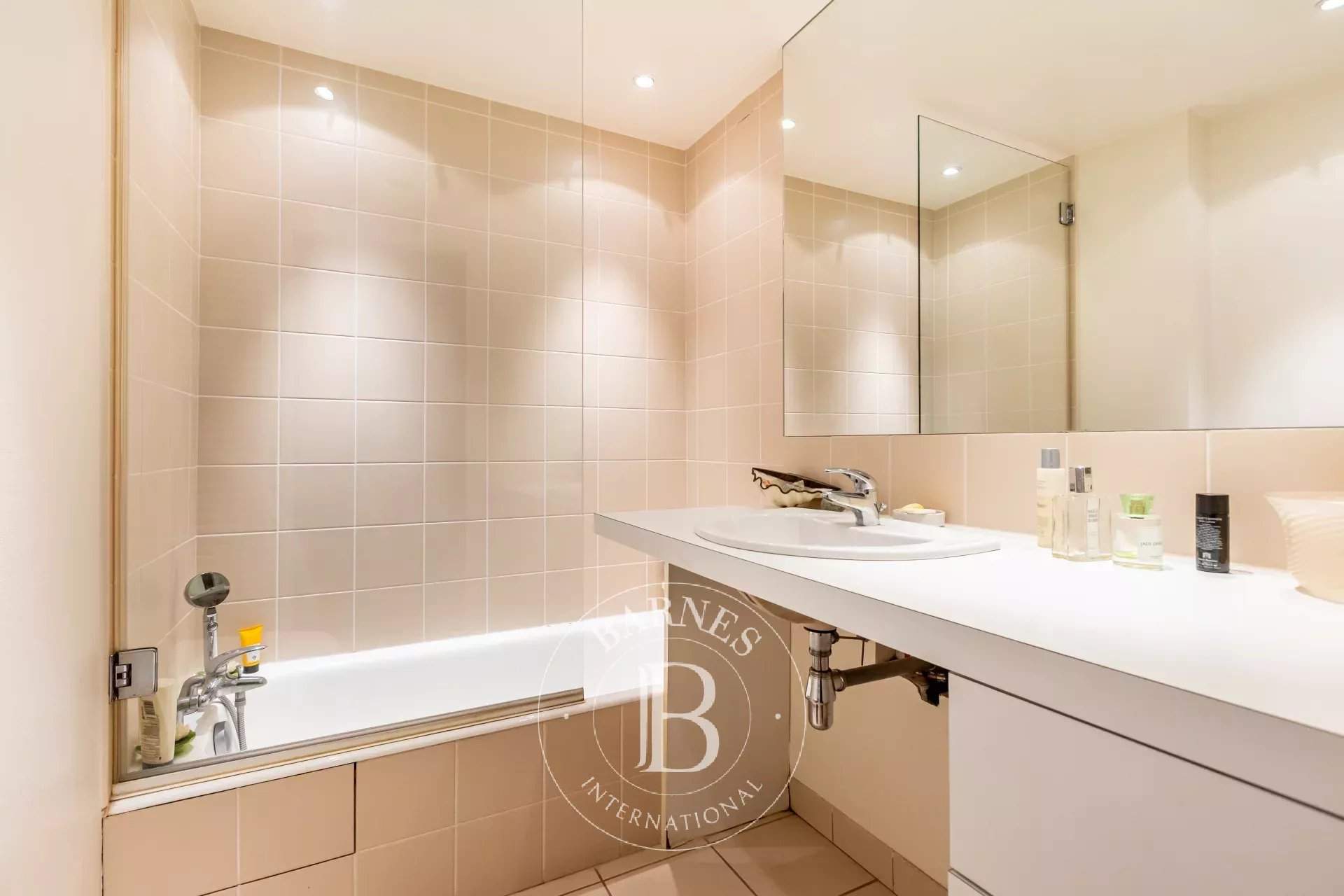 Neuilly-sur-Seine  - Apartment 3 Bedrooms - picture 18