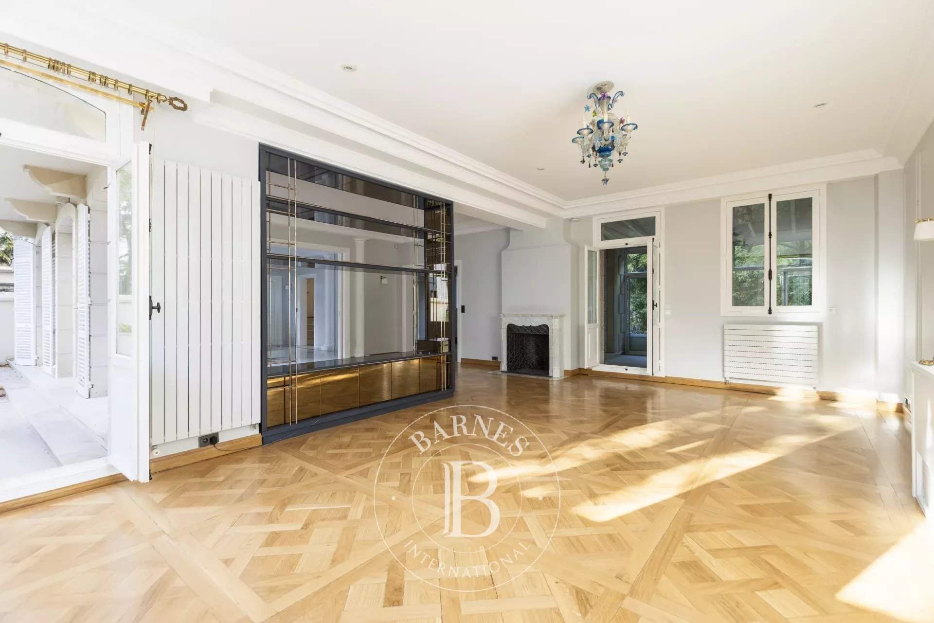 Neuilly-sur-Seine  - Mansion 4 Bedrooms - picture 9