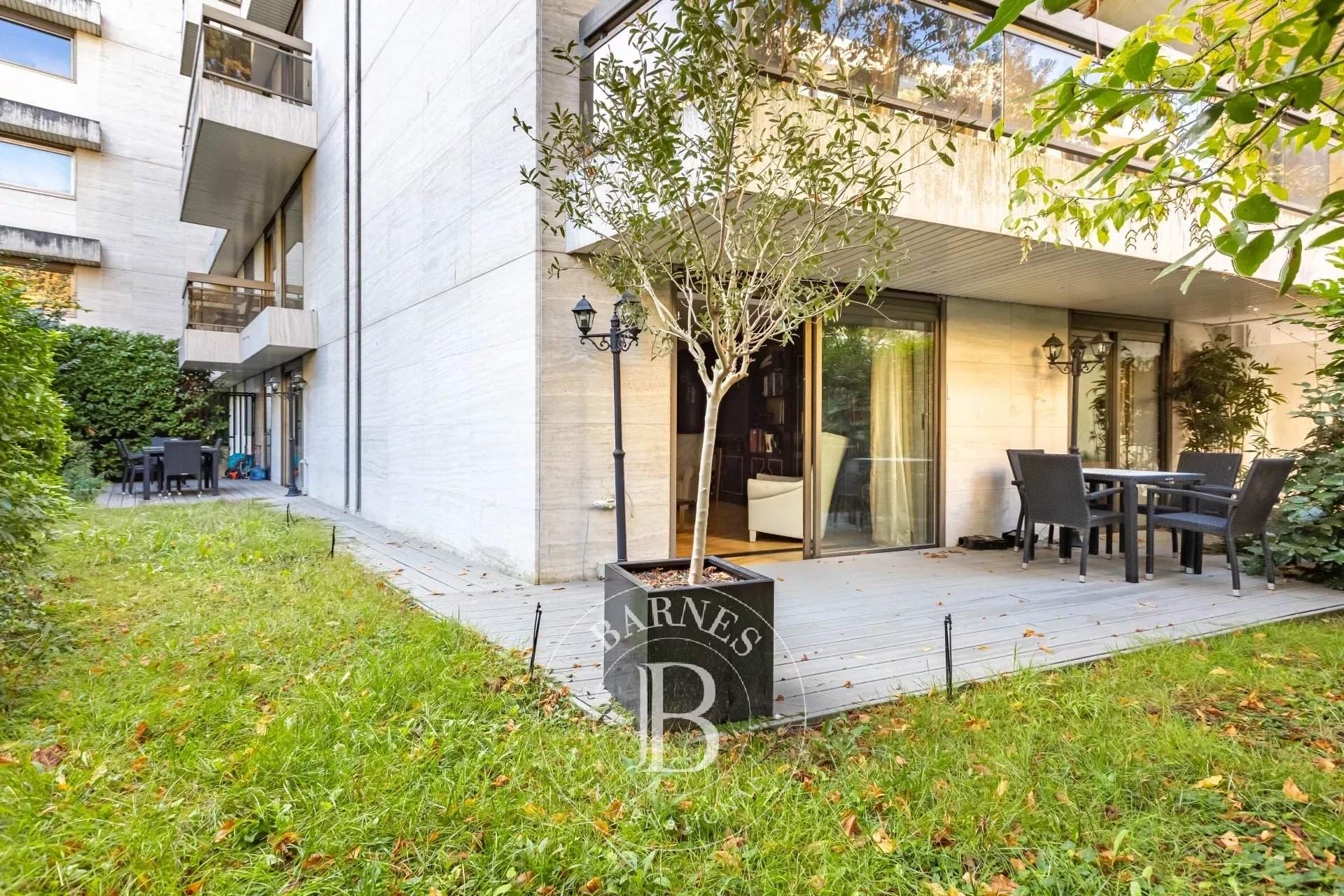 Neuilly-sur-Seine  - Apartment 3 Bedrooms - picture 19