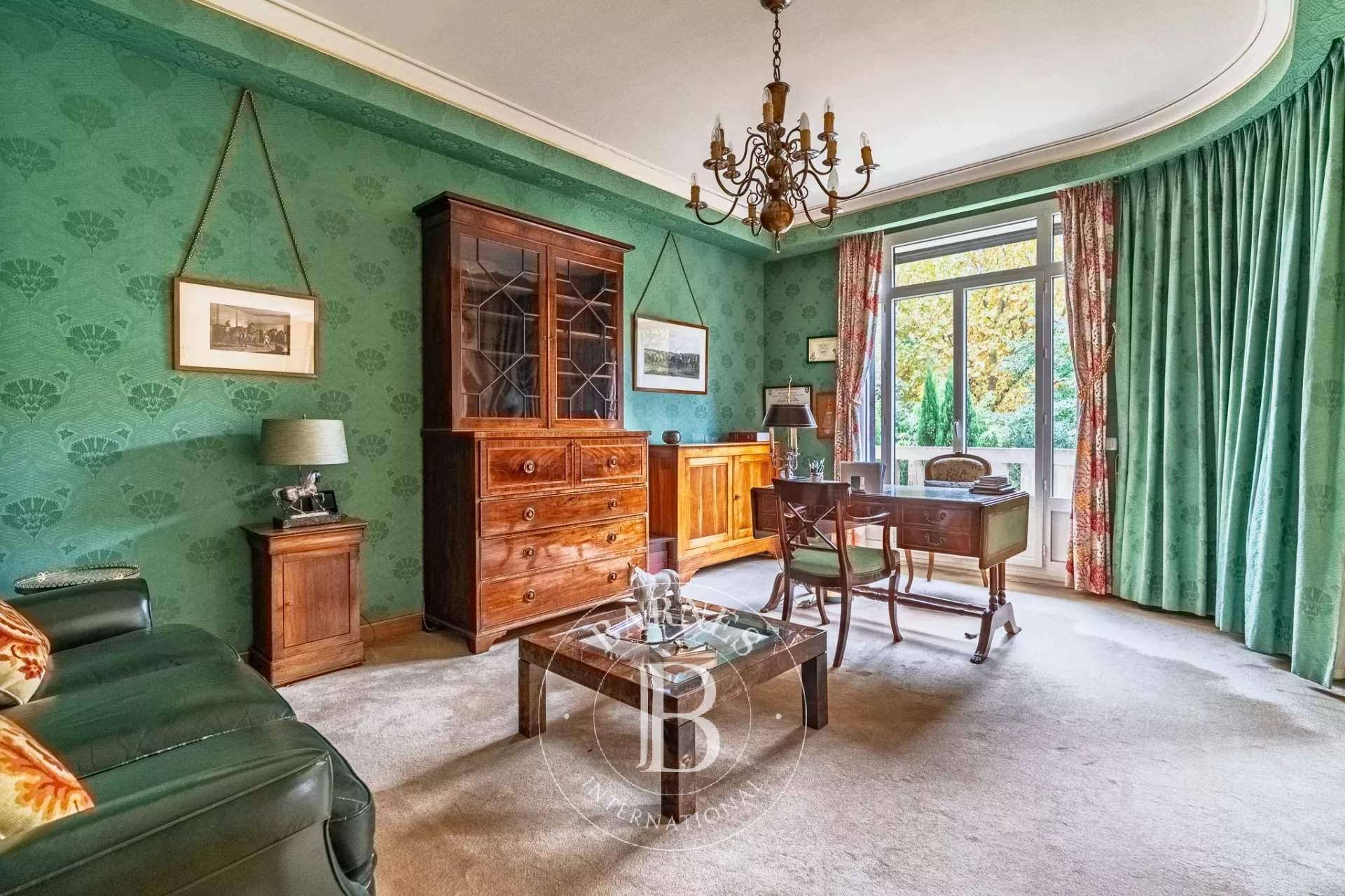 Neuilly-sur-Seine  - Appartement 6 Pièces 3 Chambres - picture 16