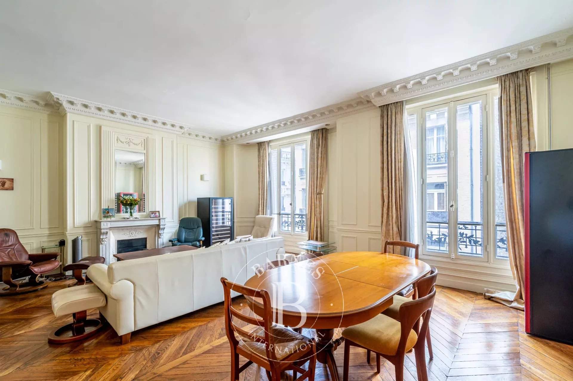 Neuilly-sur-Seine  - Appartement 6 Pièces 4 Chambres - picture 2