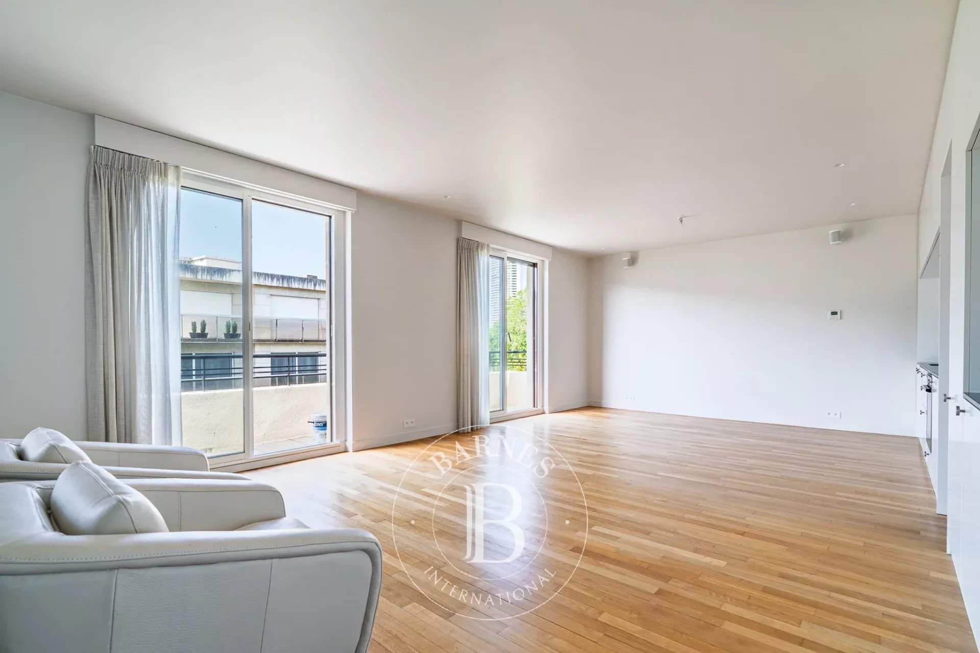 Neuilly-sur-Seine  - Appartement 3 Pi&egrave;ces 2 Chambres - picture 4