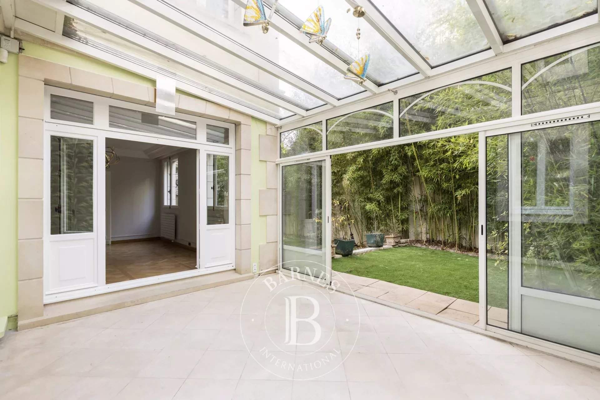 Neuilly-sur-Seine  - Mansion 4 Bedrooms - picture 13