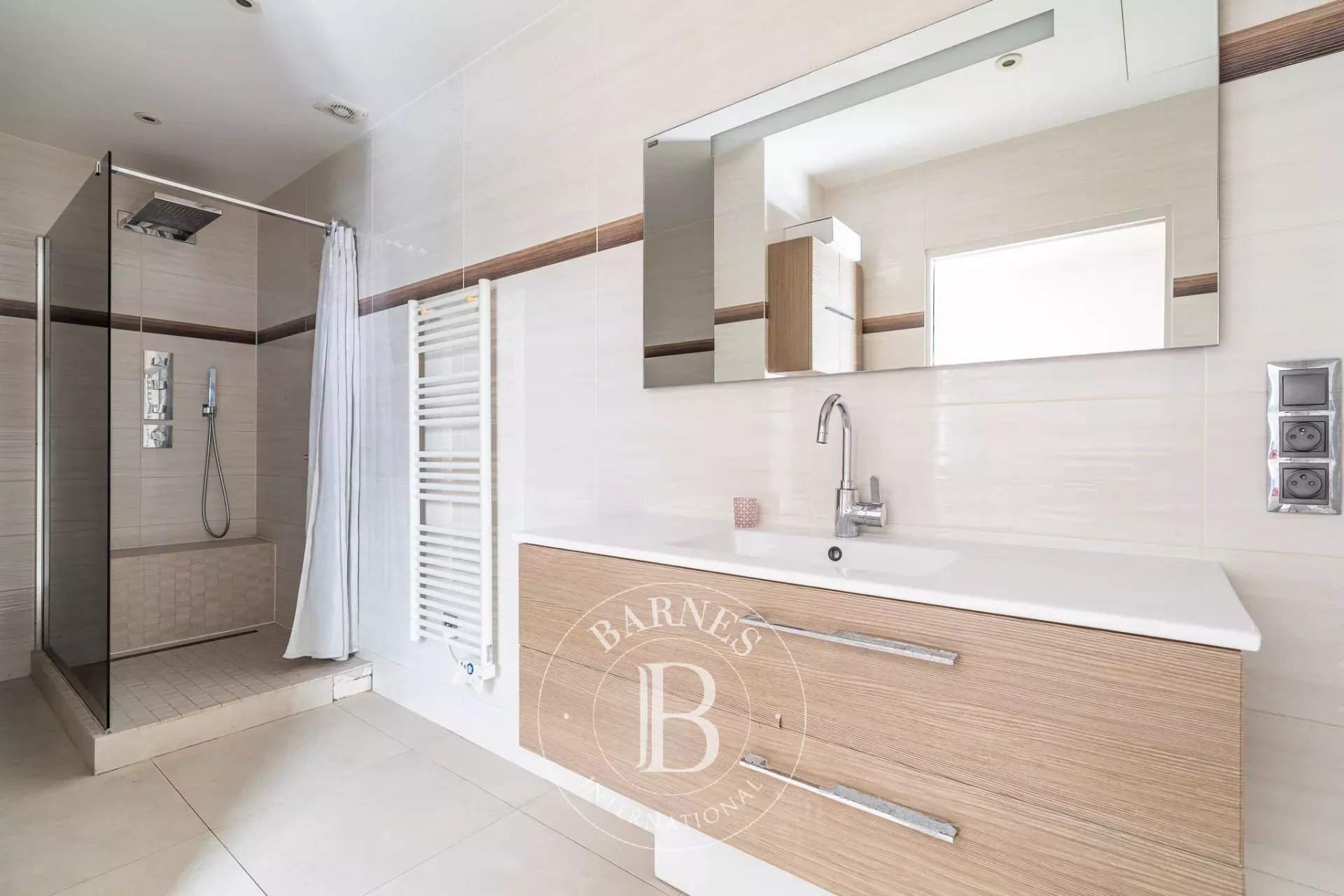 Neuilly-sur-Seine  - Appartement 5 Pi&egrave;ces 4 Chambres - picture 11