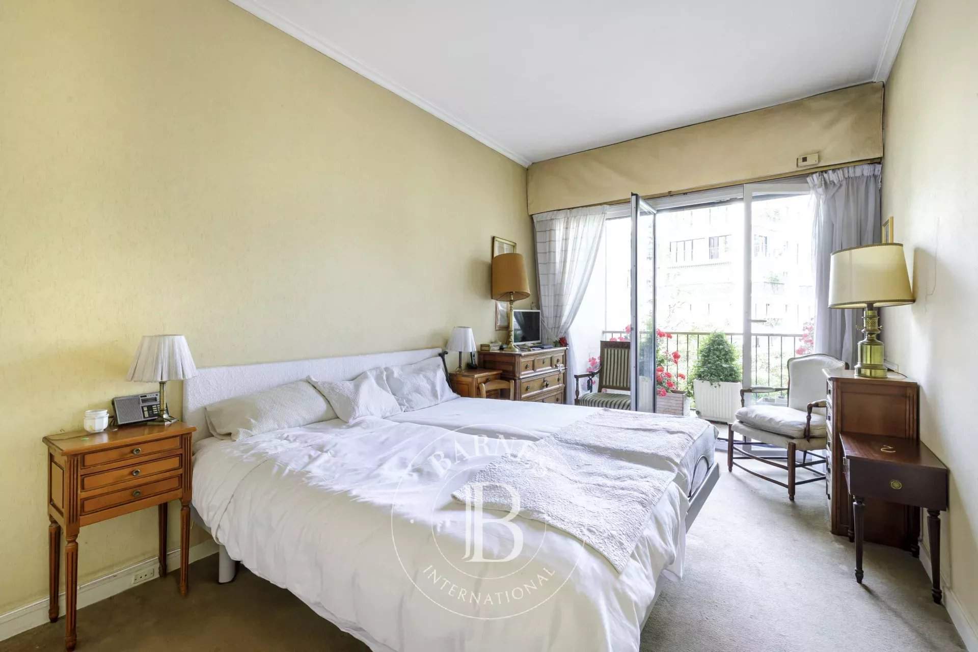 Neuilly-sur-Seine  - Appartement 5 Pièces 4 Chambres - picture 12