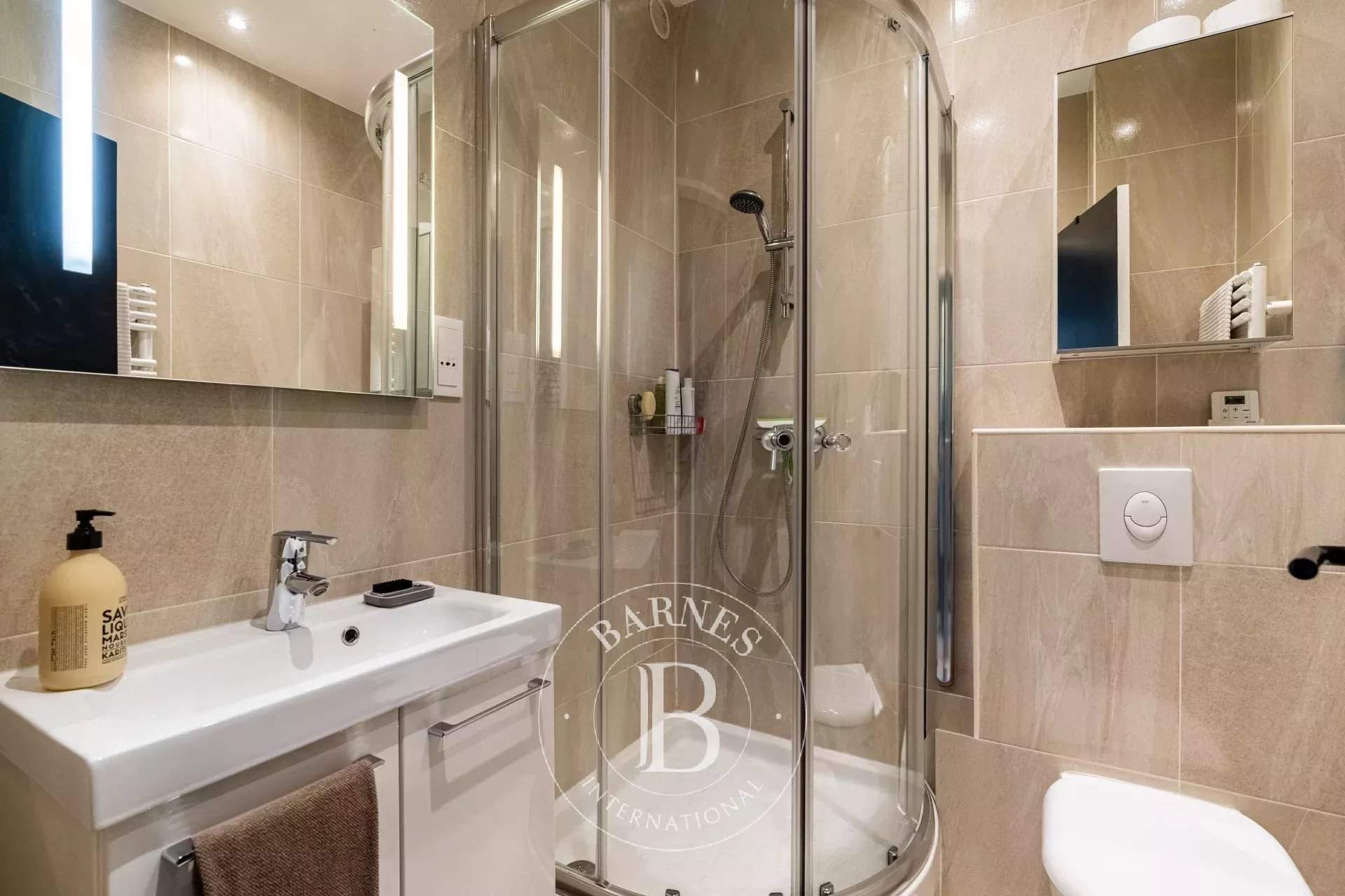 Neuilly-sur-Seine  - Piso 4 Cuartos 2 Habitaciones - picture 10