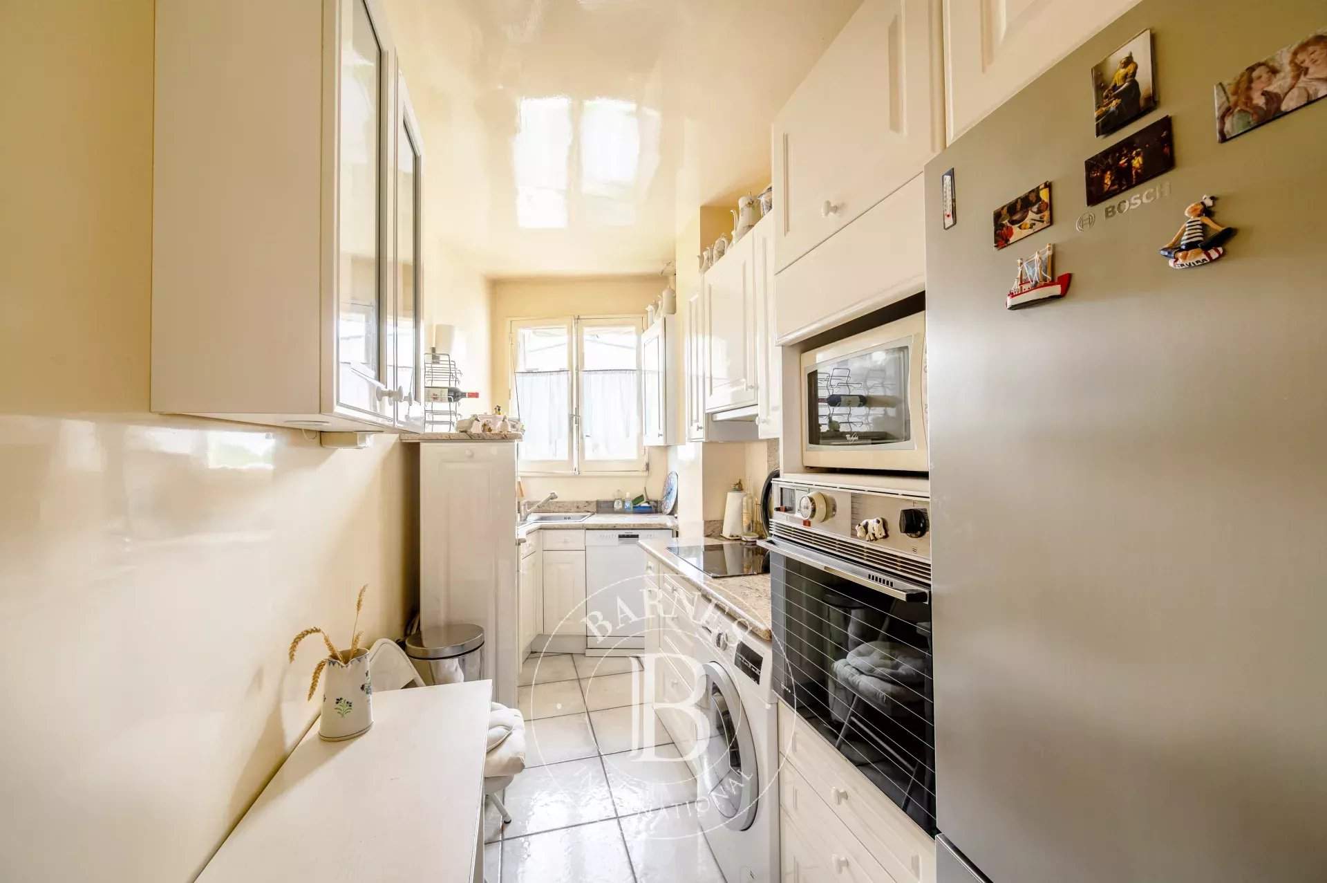 Neuilly-sur-Seine  - Appartement 3 Pièces 2 Chambres - picture 14