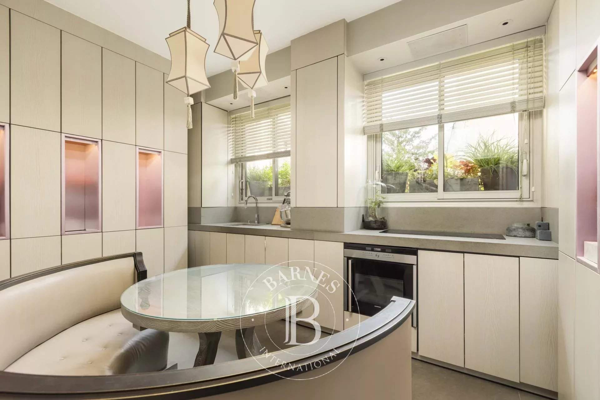 Neuilly-sur-Seine  - Appartement 5 Pièces 3 Chambres - picture 12