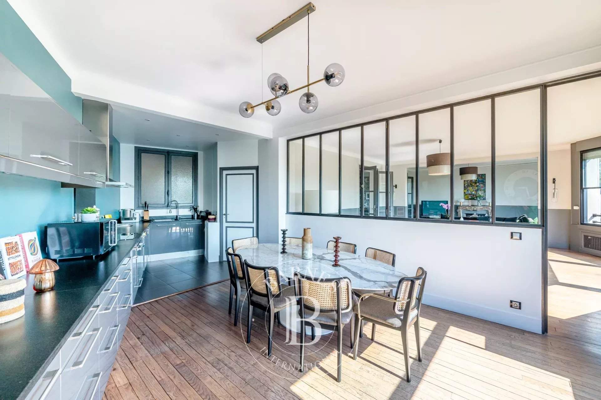 Neuilly-sur-Seine  - Appartement 7 Pièces 4 Chambres - picture 8