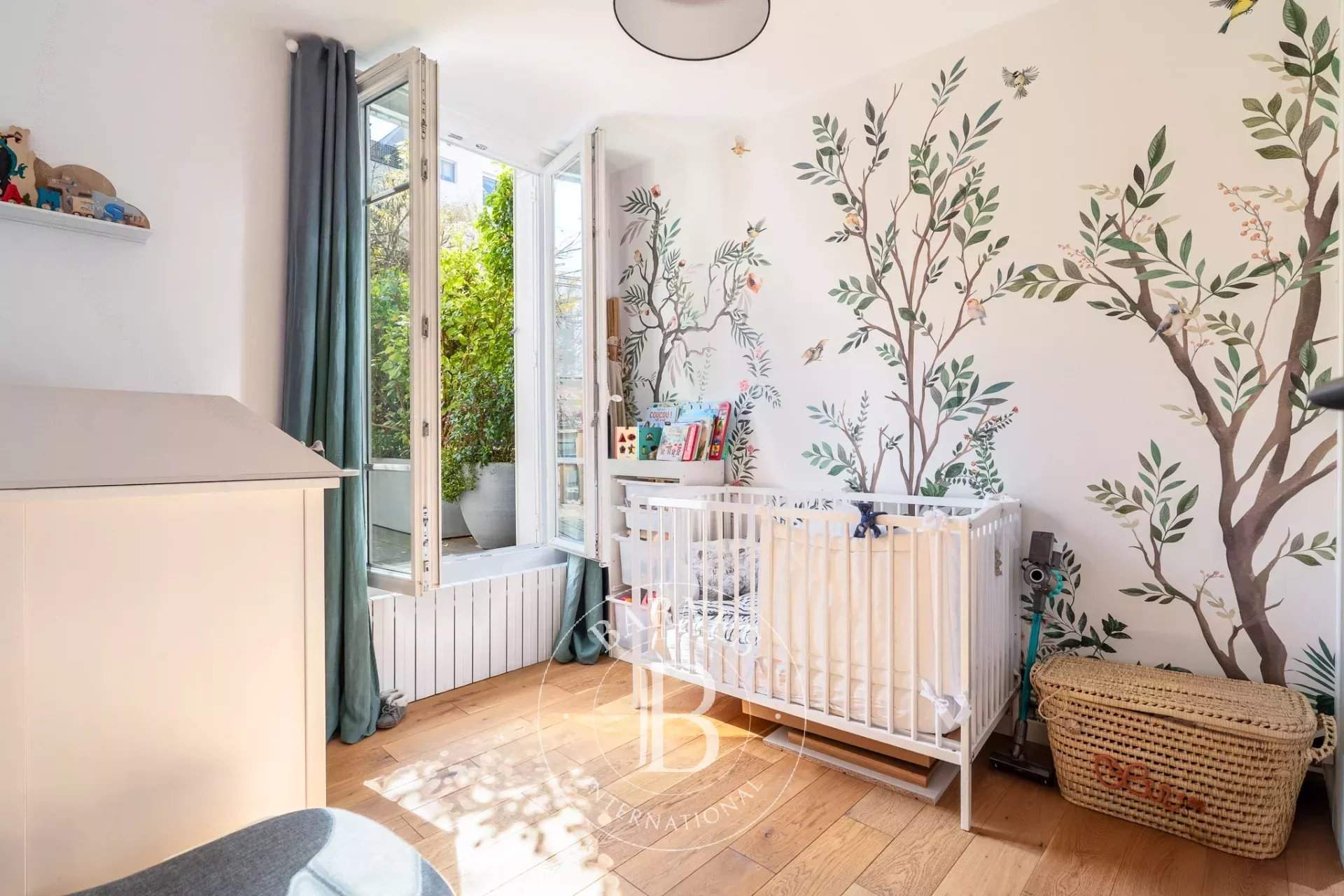 Levallois-Perret  - Apartment  - picture 11