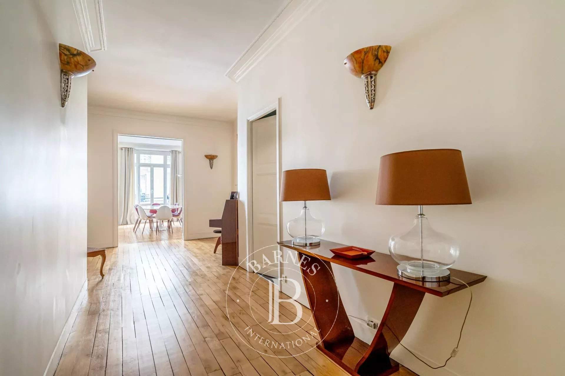 Neuilly-sur-Seine  - Appartement 6 Pièces 4 Chambres - picture 6