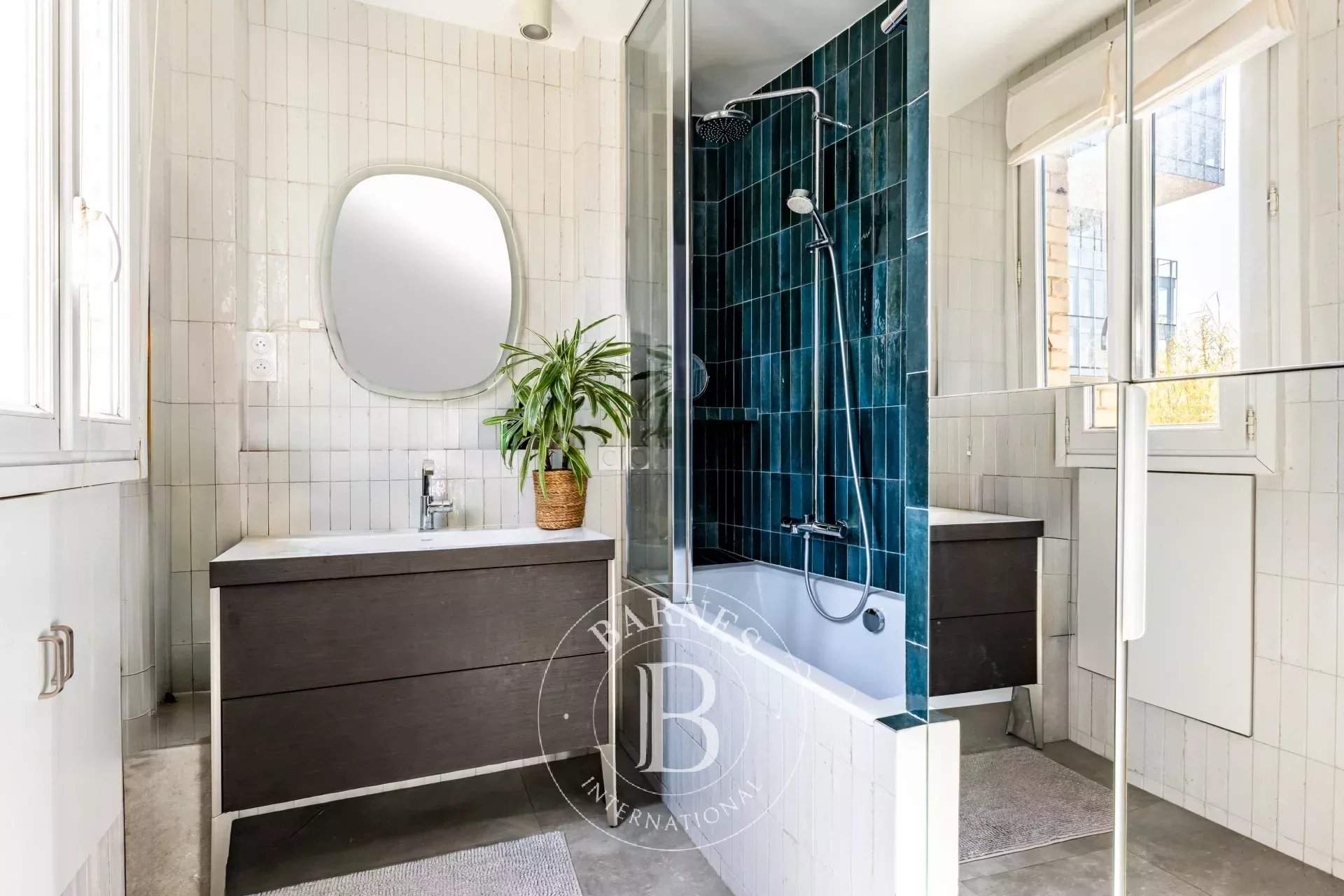 Neuilly-sur-Seine  - Appartement 6 Pi&egrave;ces 3 Chambres - picture 12