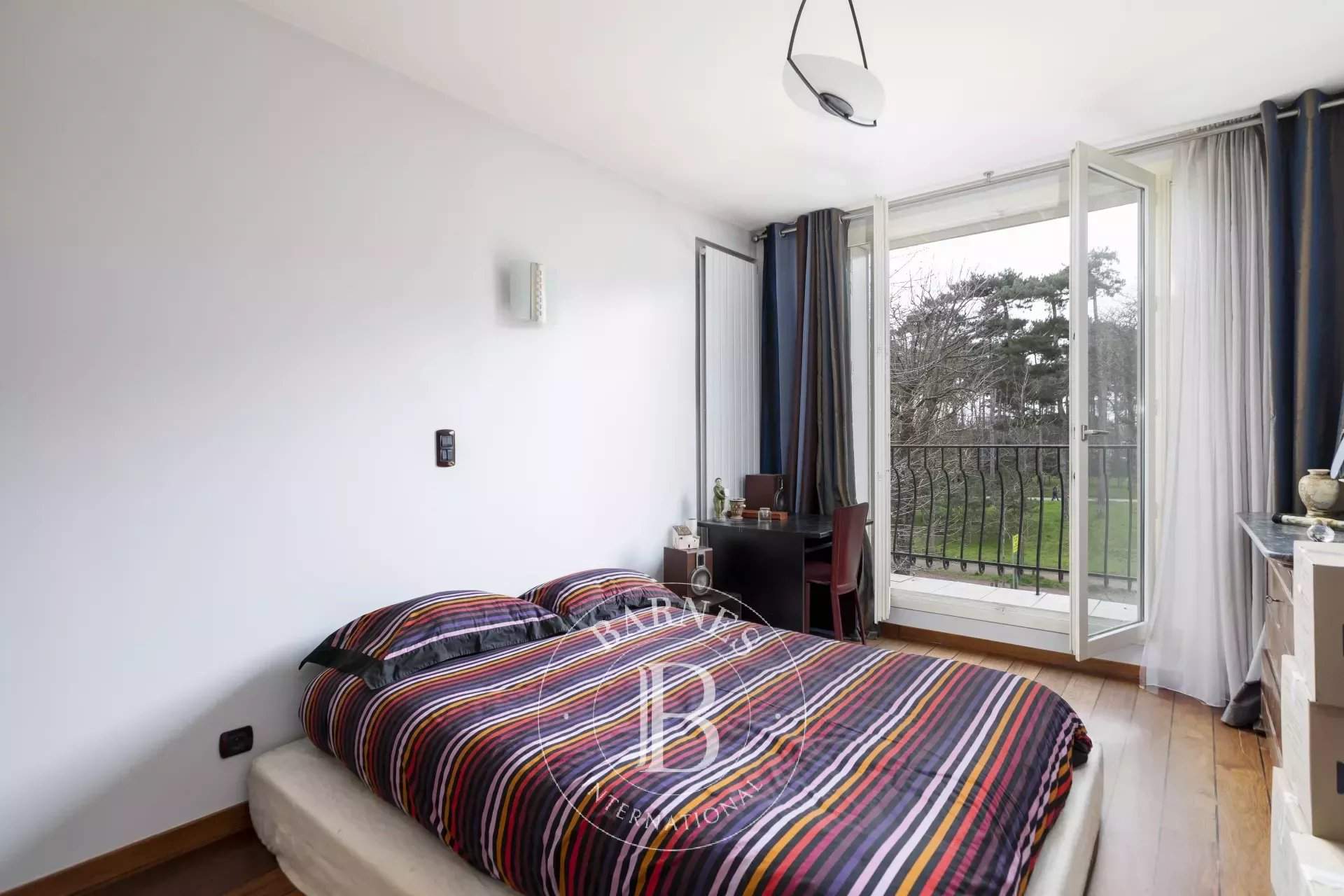 Neuilly-sur-Seine  - Piso 6 Cuartos 4 Habitaciones - picture 8