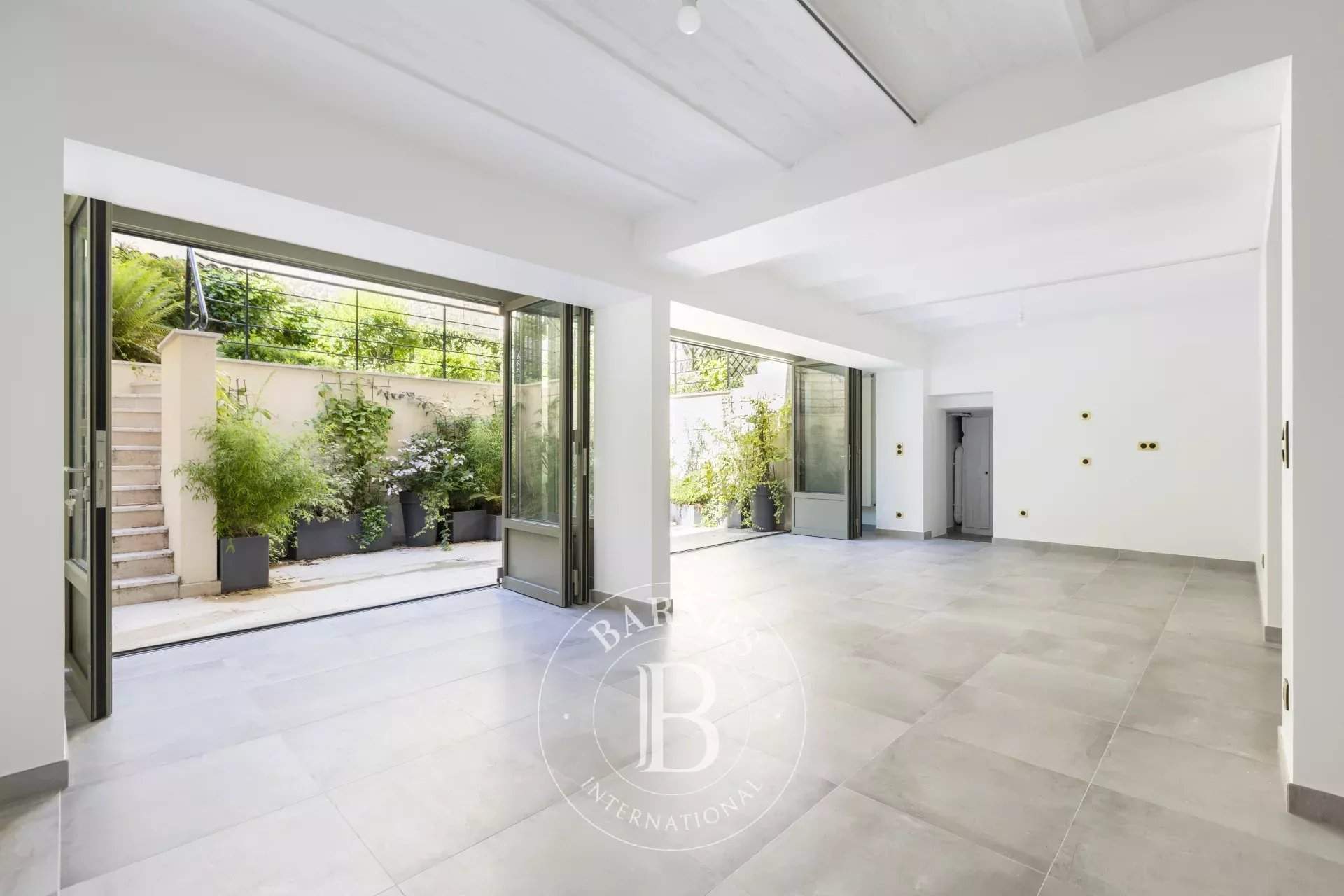 Neuilly-sur-Seine  - Mansion 8 Bedrooms - picture 14