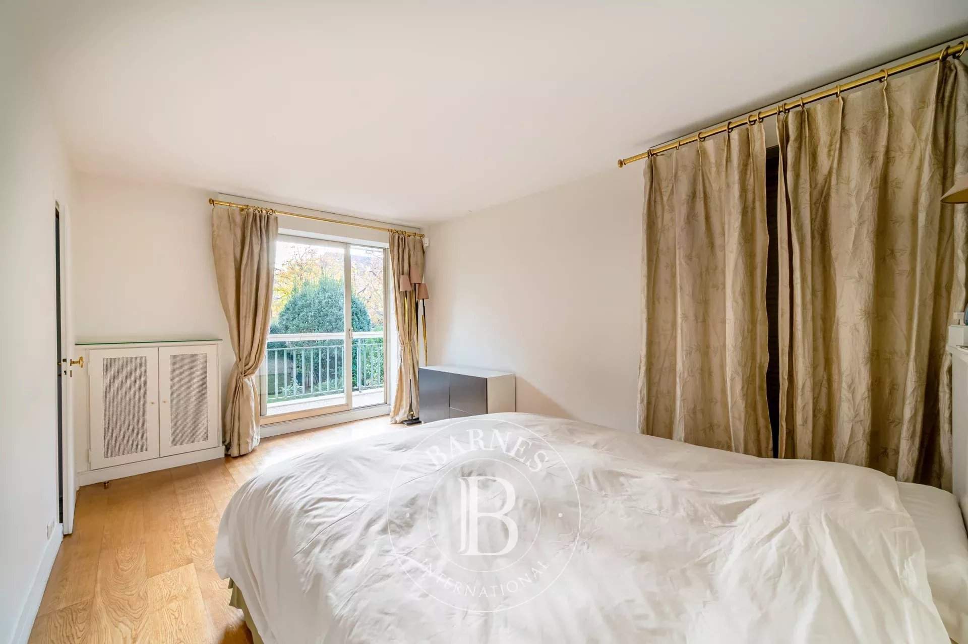 Neuilly-sur-Seine  - Apartment 5 Bedrooms - picture 16