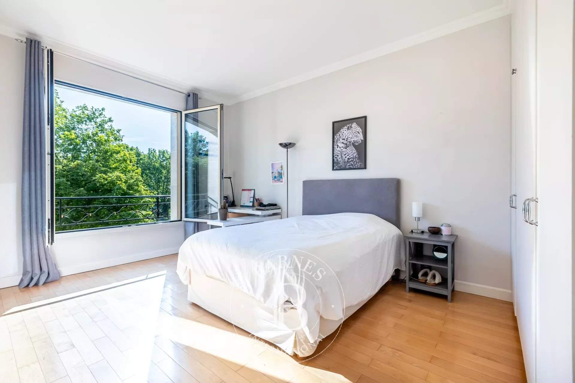 Neuilly-sur-Seine  - Appartement 5 Pi&egrave;ces 3 Chambres - picture 8