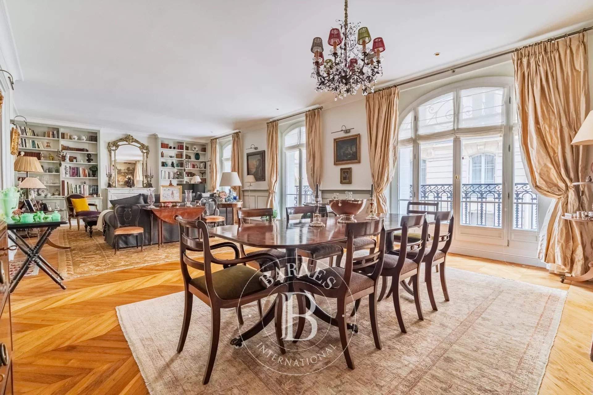 Neuilly-sur-Seine  - Appartement 6 Pièces 3 Chambres - picture 9