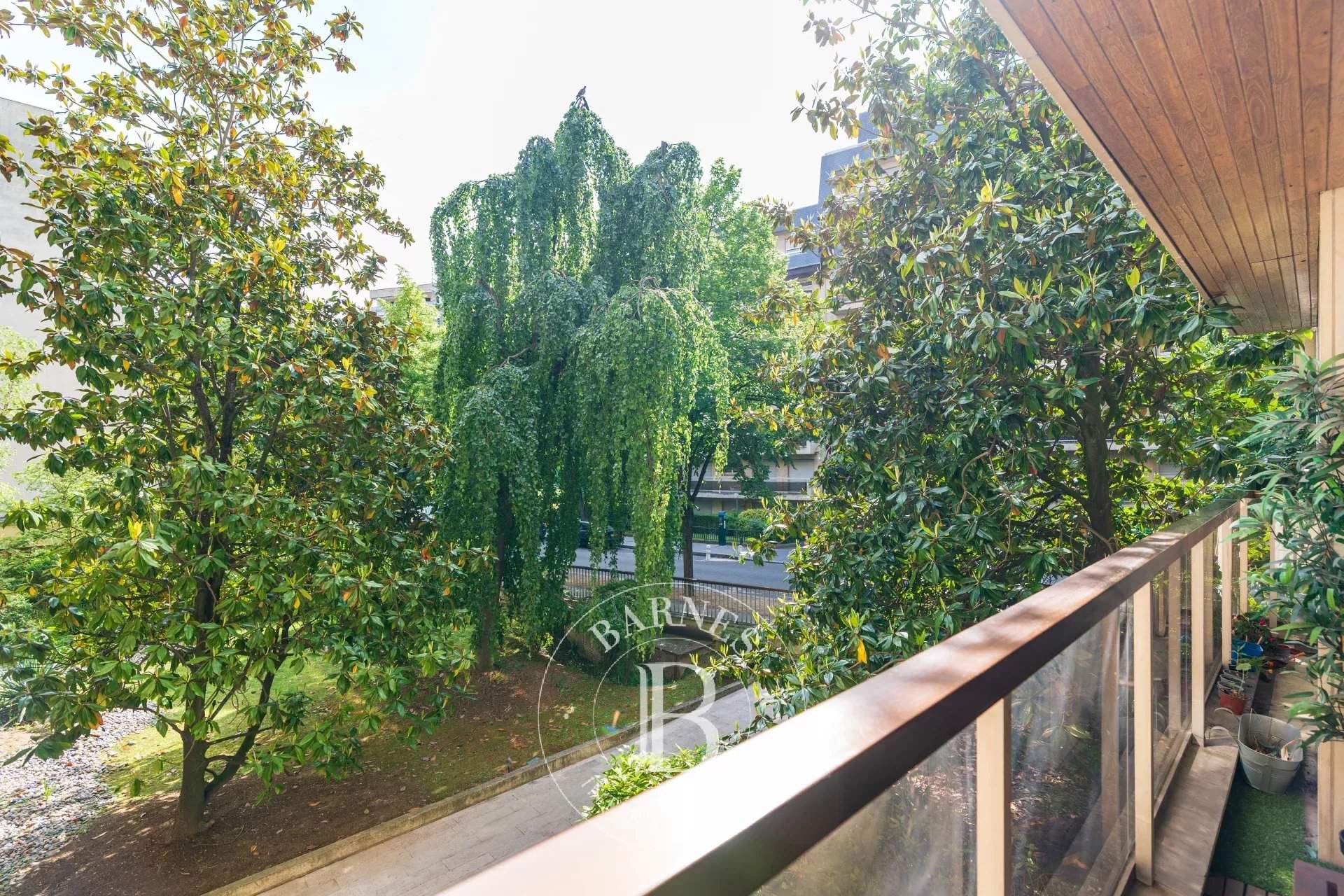 Neuilly-sur-Seine  - Appartement 5 Pièces 3 Chambres - picture 13