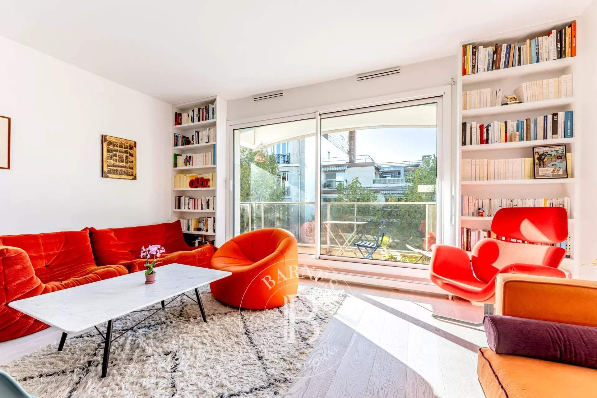 Neuilly-sur-Seine  - Apartment 3 Bedrooms - picture 3