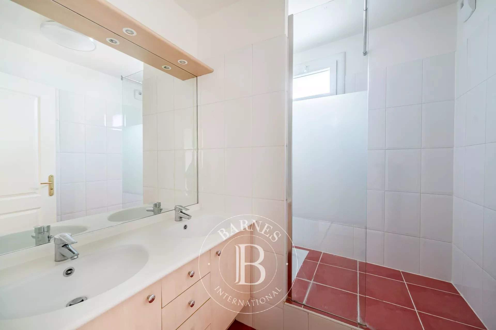 Levallois-Perret  - Maison 4 Pièces 3 Chambres - picture 12