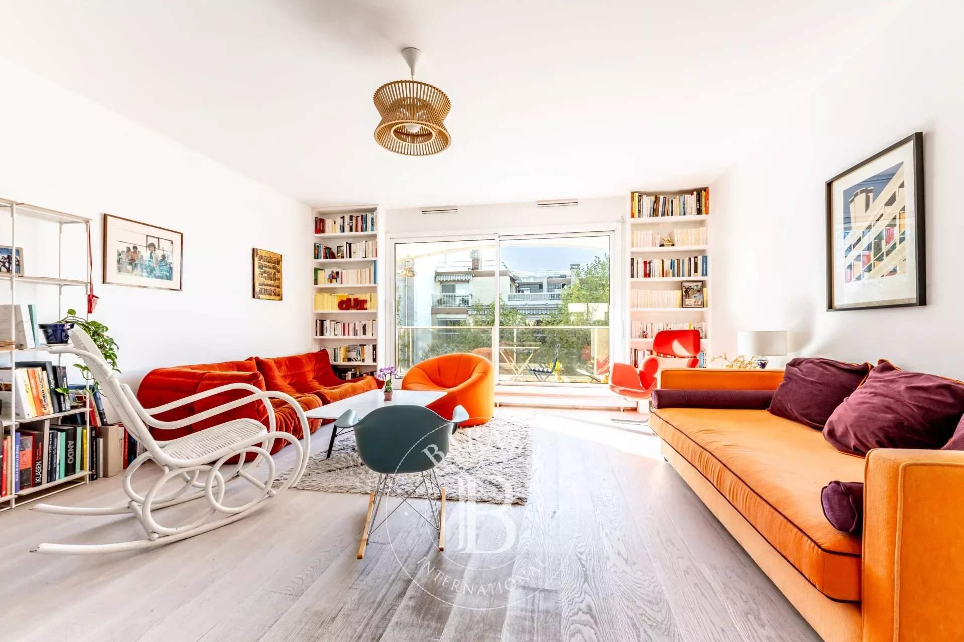Neuilly-sur-Seine  - Apartment 3 Bedrooms - picture 2