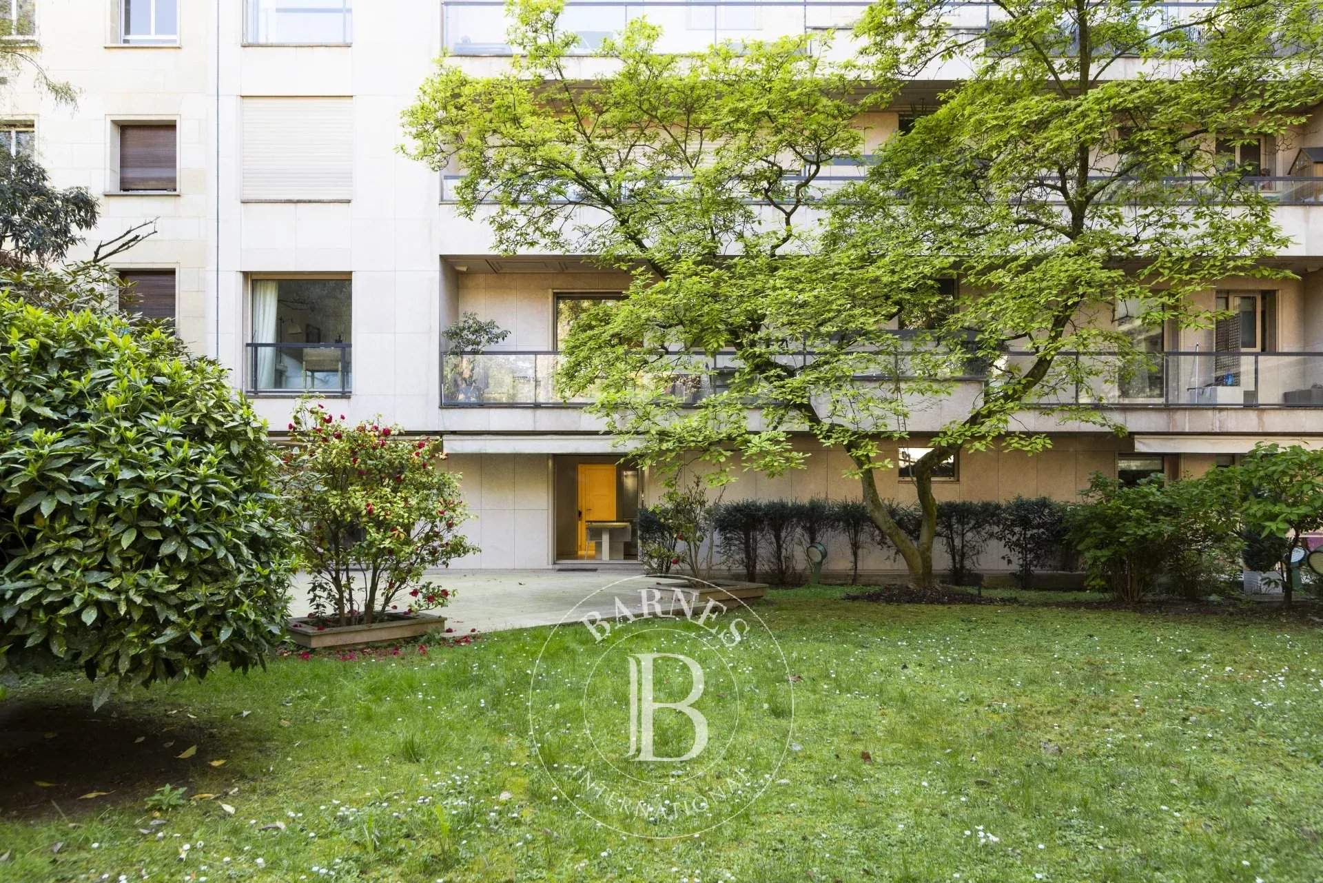 Neuilly-sur-Seine  - Piso 6 Cuartos 3 Habitaciones - picture 11