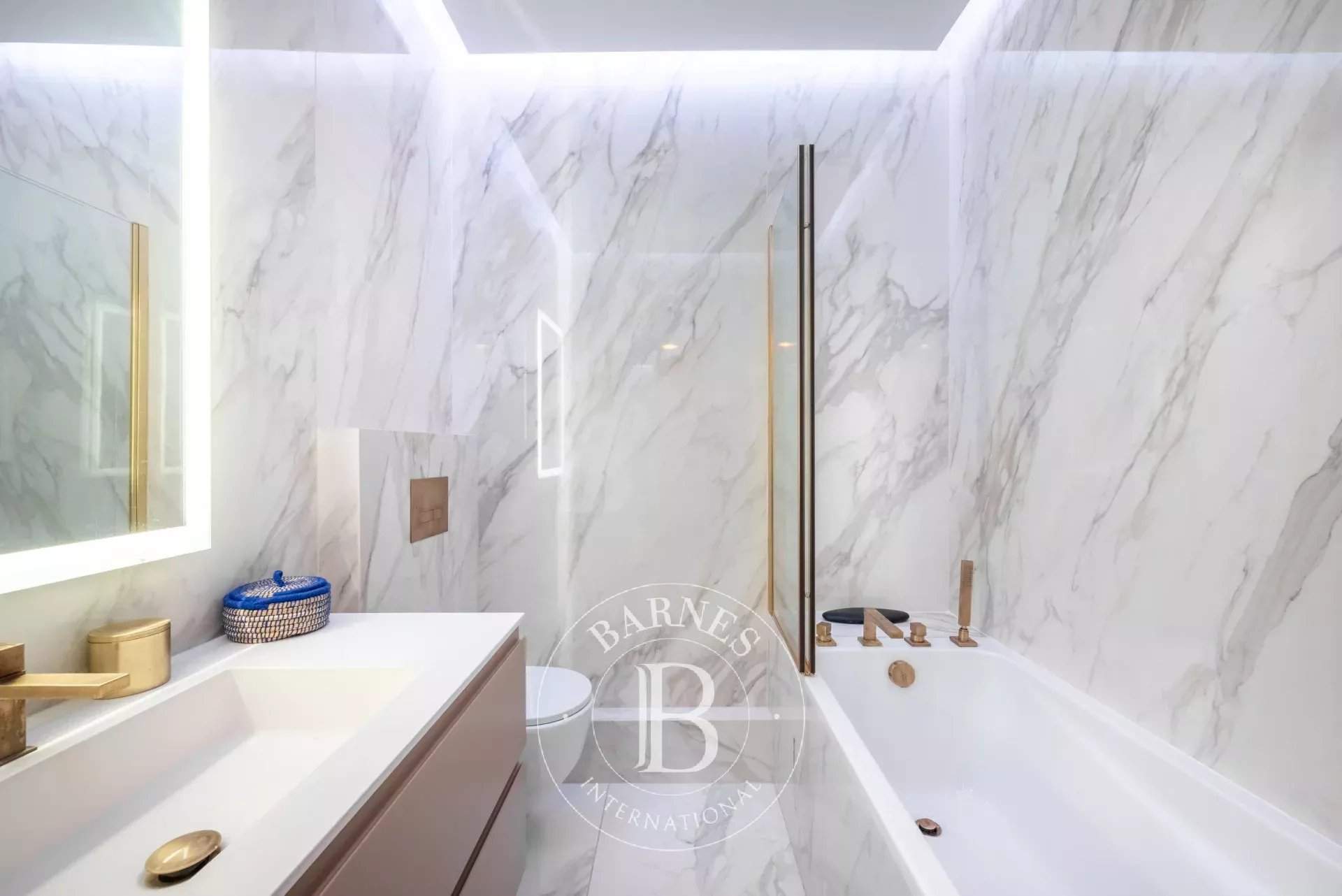 Neuilly-sur-Seine  - Appartement 5 Pi&egrave;ces 3 Chambres - picture 17