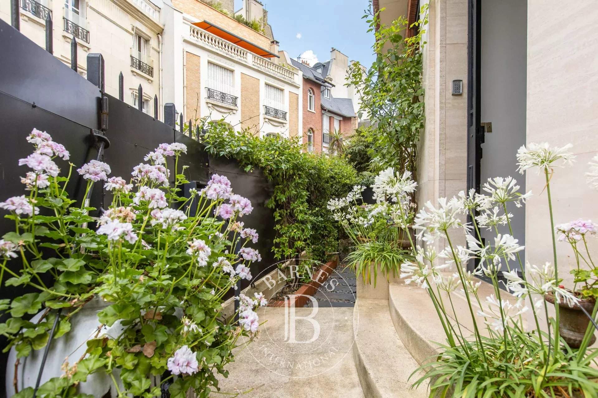 Neuilly-sur-Seine  - Appartement 4 Pi&egrave;ces 2 Chambres - picture 4