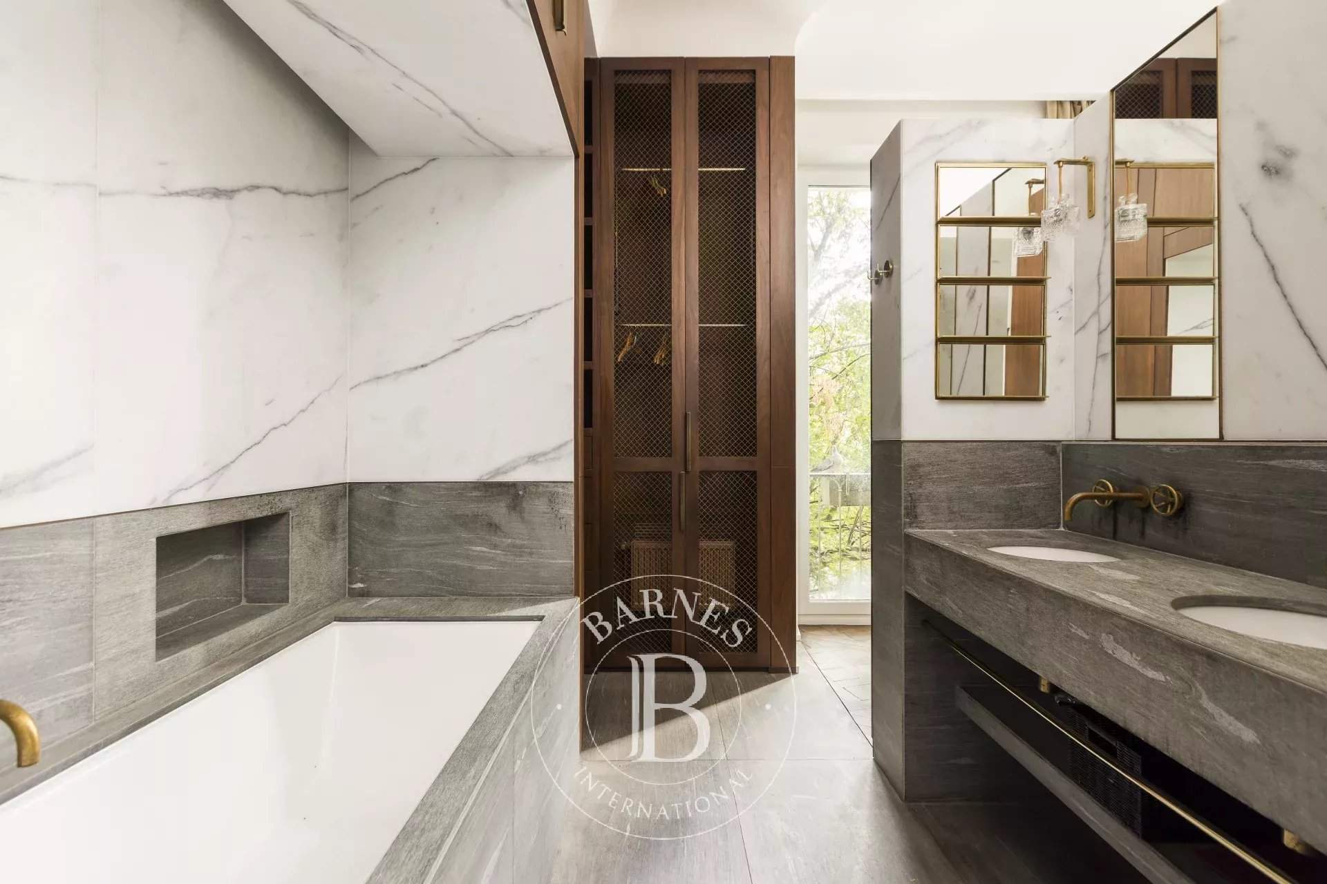 Neuilly-sur-Seine  - Apartment 3 Bedrooms - picture 12