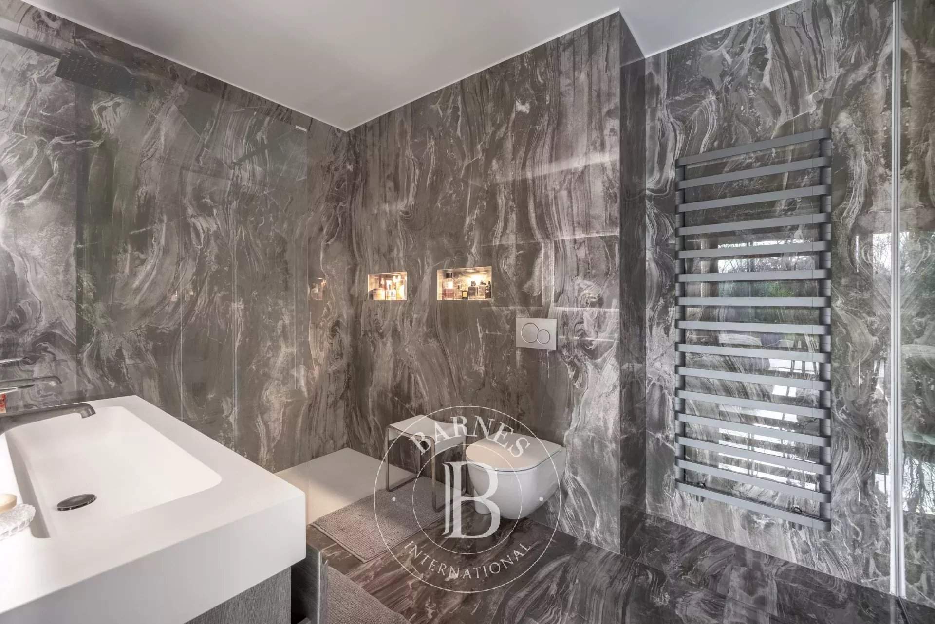 Neuilly-sur-Seine  - Appartement 5 Pi&egrave;ces 3 Chambres - picture 12