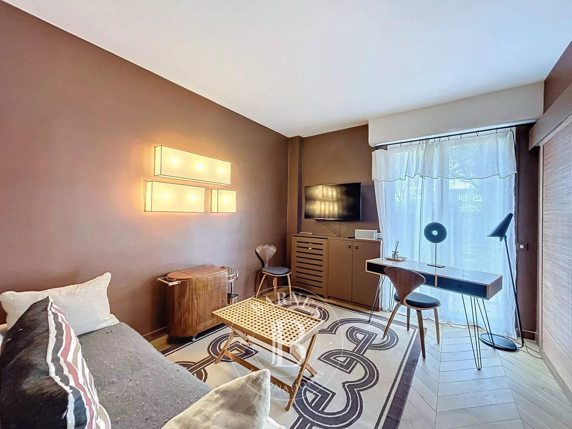 Neuilly-sur-Seine  - Appartement 5 Pièces 3 Chambres - picture 12