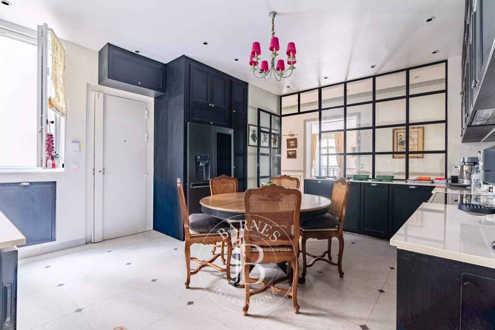 Neuilly-sur-Seine  - Appartement 6 Pièces 3 Chambres - picture 12